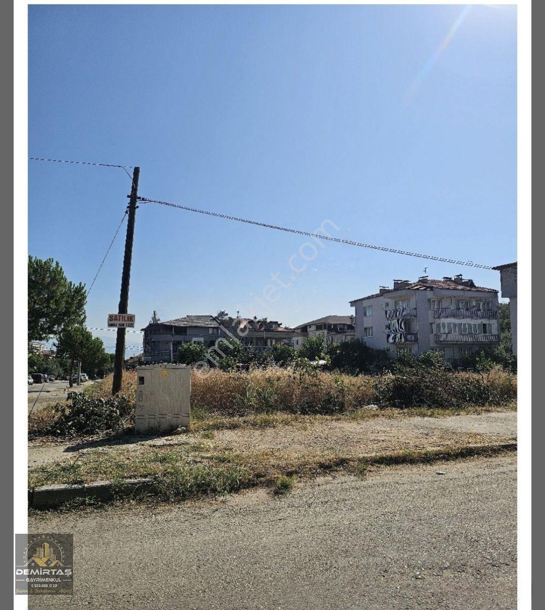 Gümüşcay Satılık Köşe Parsel
