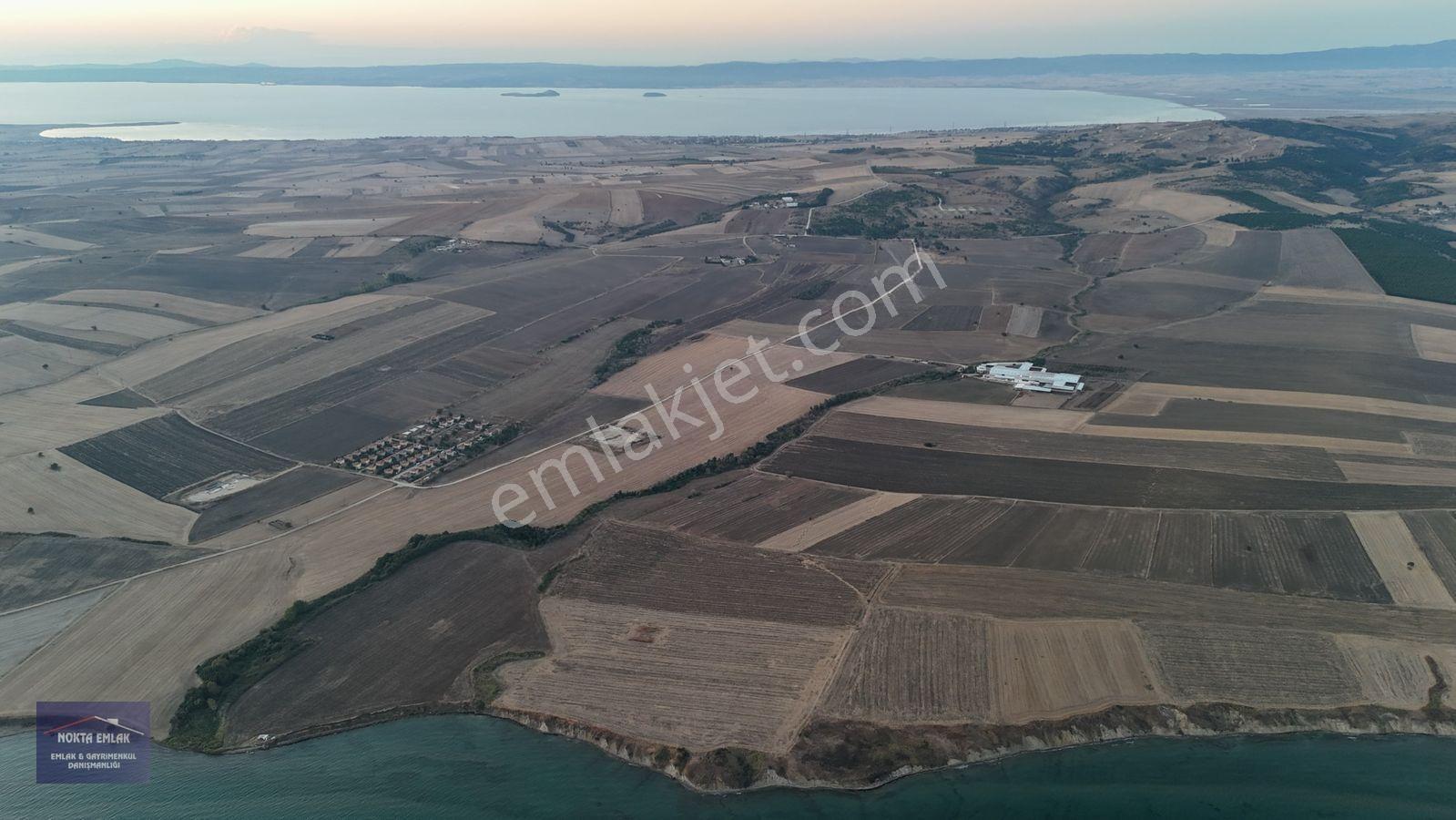 Nokta Emlak | Boğaza 1.14km / 5.154 M2 İçinde 234m2 Kat İrtifak — fotoğraf 16