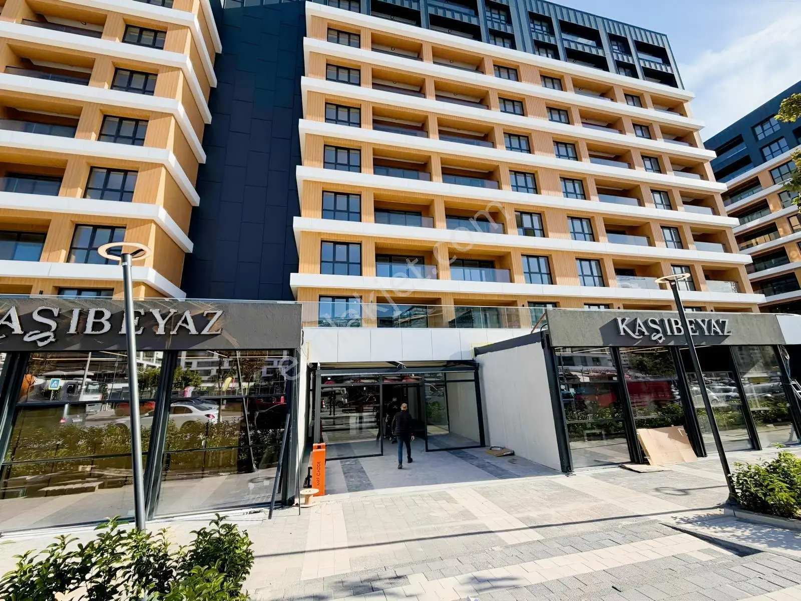 Neva Gyd - Mrf Cadde'de Çift Cepheli Teraslı 1+1 Satılık Daire — fotoğraf 5