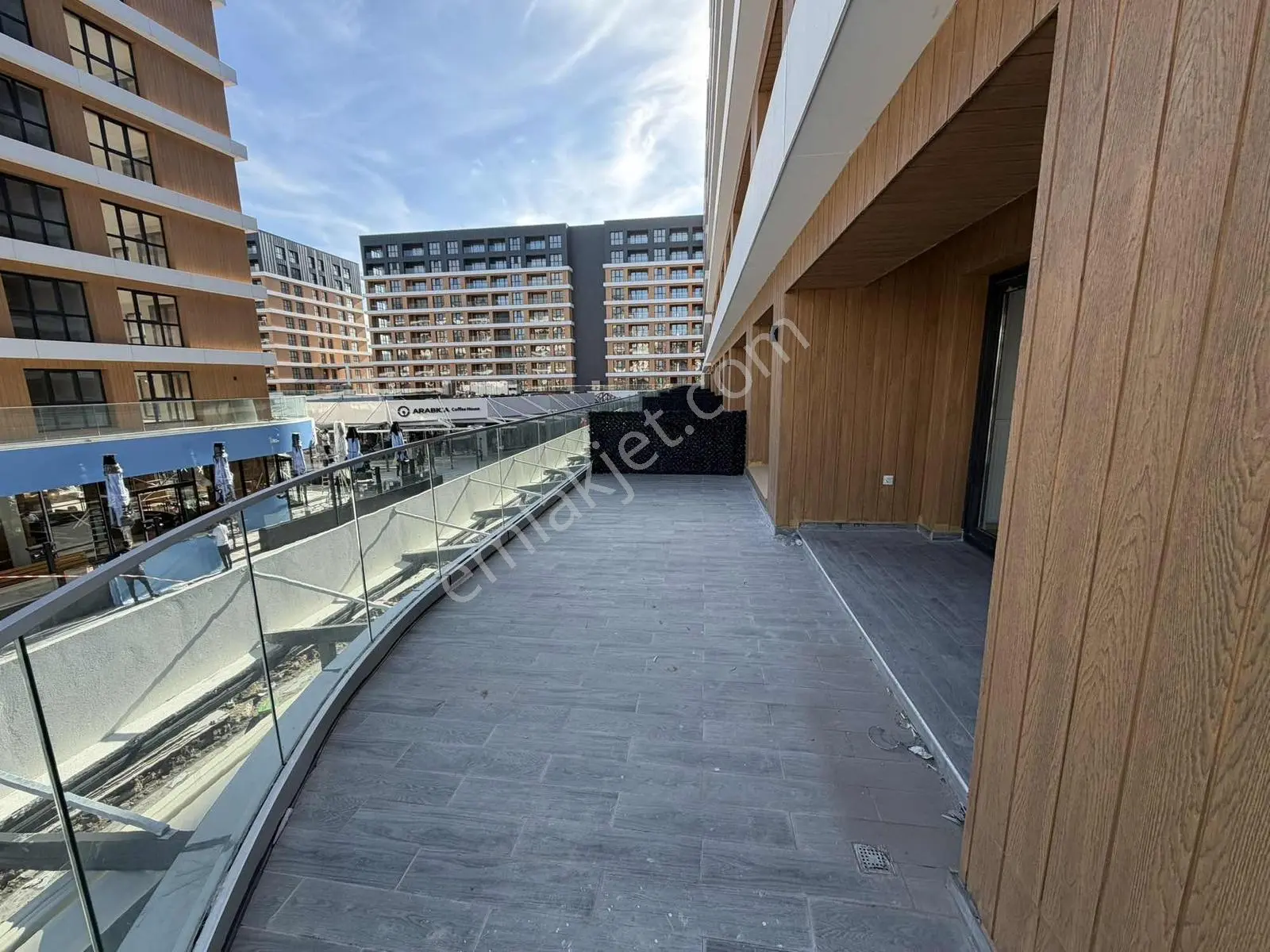 Neva Gyd - Mrf Cadde'de Çift Cepheli Teraslı 1+1 Satılık Daire — fotoğraf 17