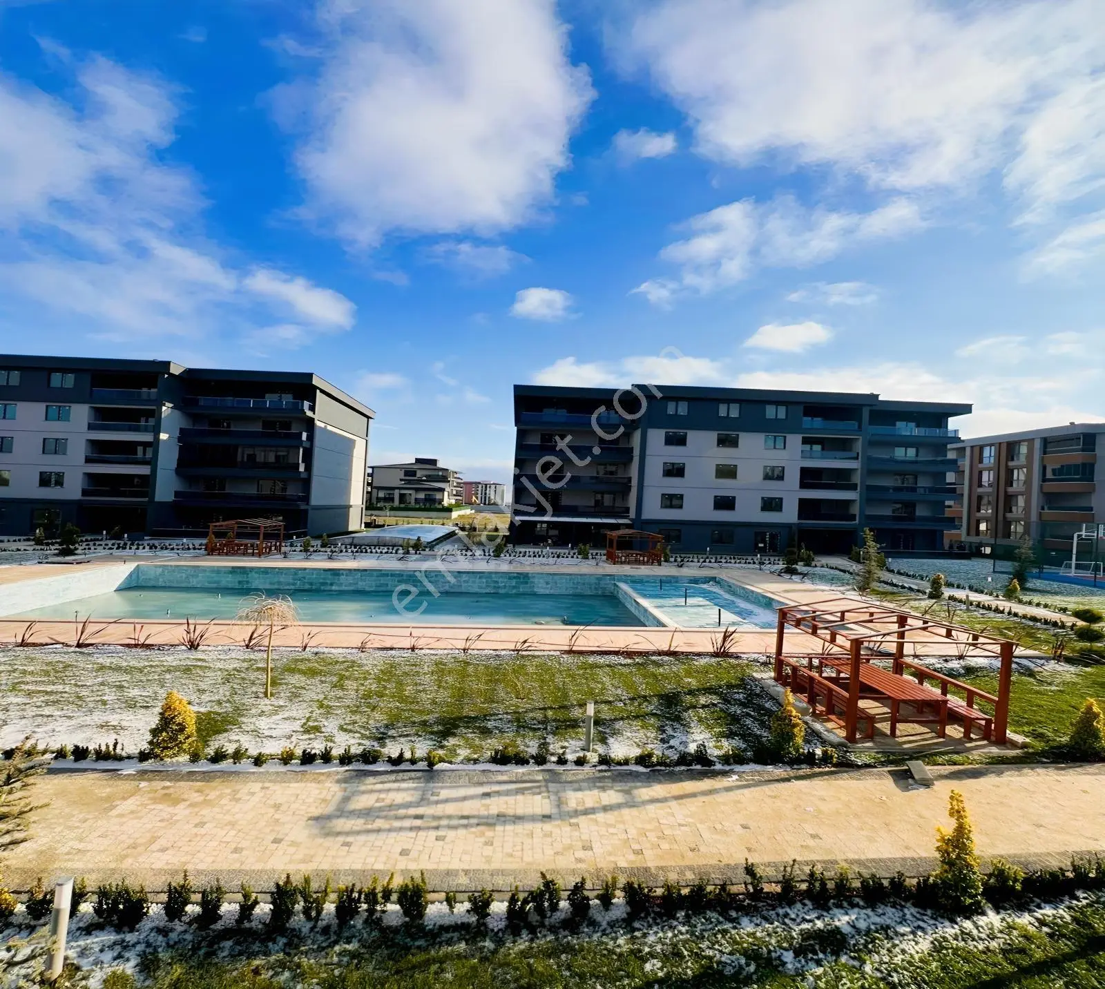 Mutlu Yaşam'dantepe Bölgesi Lüx Site İçi 3+1 Fırsat Daireler — fotoğraf 30