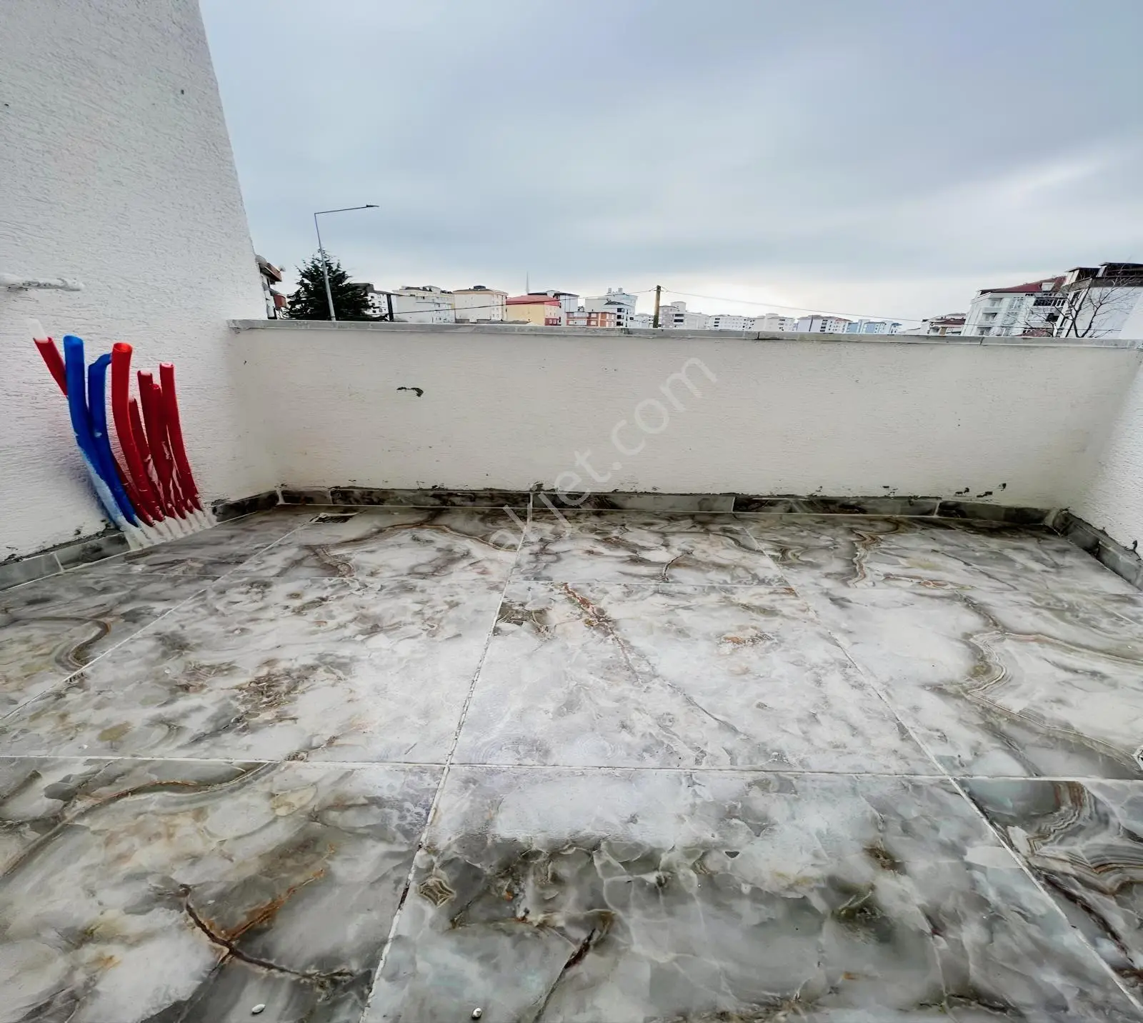 Mutlu Yaşam'danbaglık Mah Merkezi Konumda Küba Cami Yanı2+1 — fotoğraf 24
