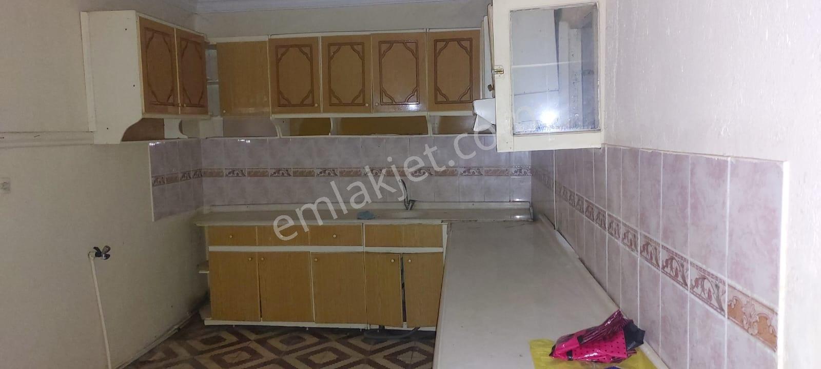 Mükemel Konumda Köşe Başı Ticari + Konut Arsası Satlık — fotoğraf 11