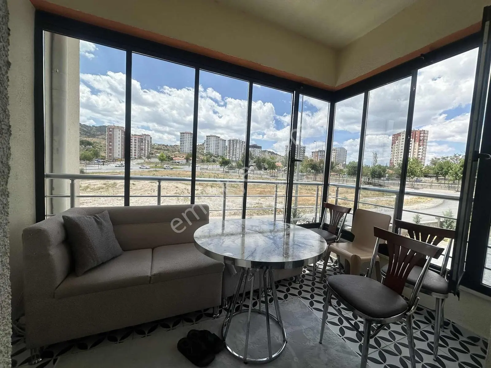 Satlık 4+1 Masrafsız Lüks Daire Site İçinde Mükemel Konumda — fotoğraf 4