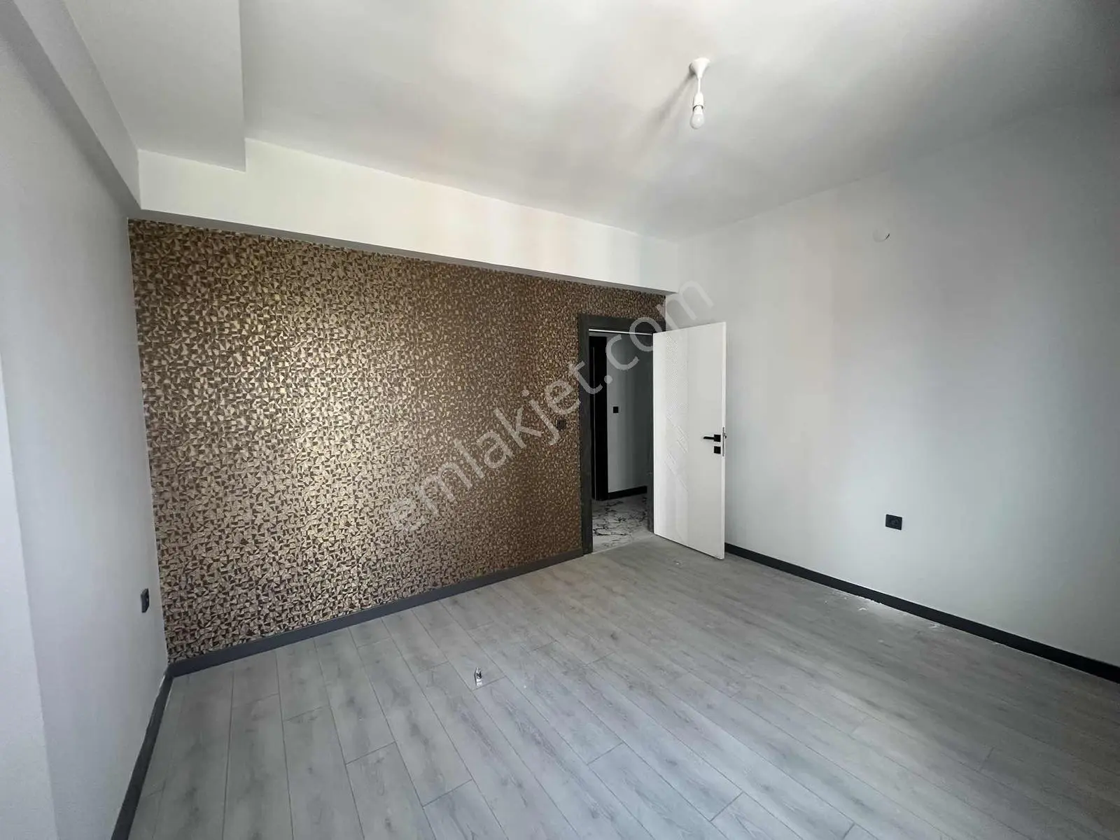 Satlık 4+1 Masrafsız Lüks Daire Site İçinde Mükemel Konumda — fotoğraf 11