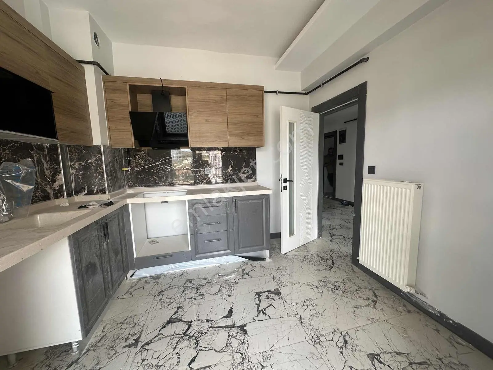 Satlık 4+1 Masrafsız Lüks Daire Site İçinde Mükemel Konumda — fotoğraf 19