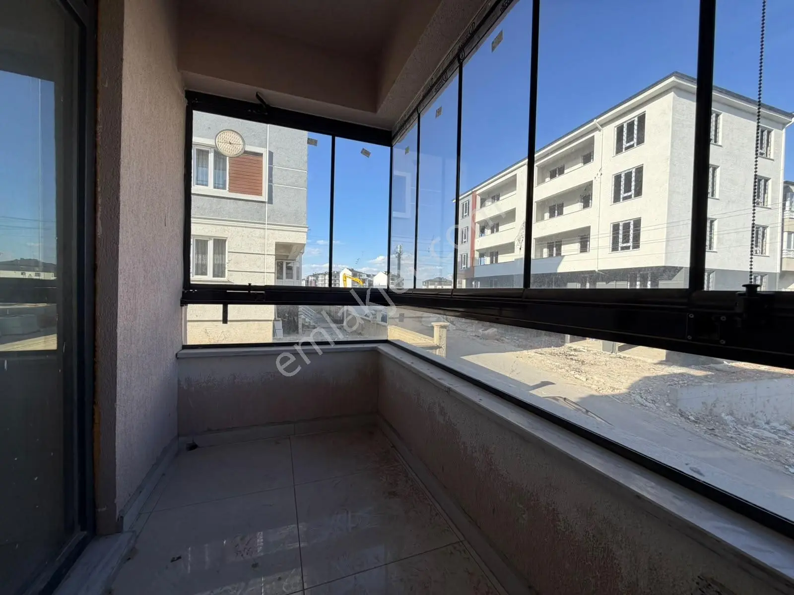 Kolçan Emlak'tan Zafertepede Satılık 2+1 Daire — fotoğraf 13