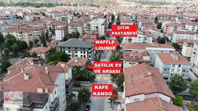 Kafe Kangonun Karşısnda Satlık Köşe Parsel Ev Ve Arsa|vadi Emlak