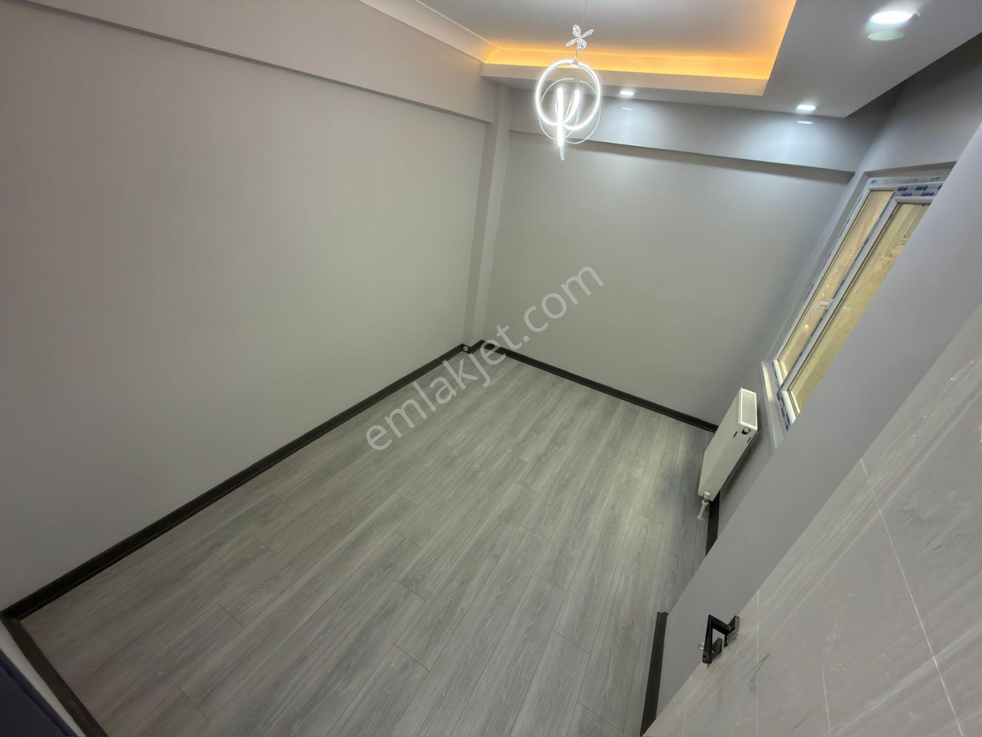 Sincan İstasyon Mah Kredi Limitsiz Katta 3+1 — fotoğraf 14