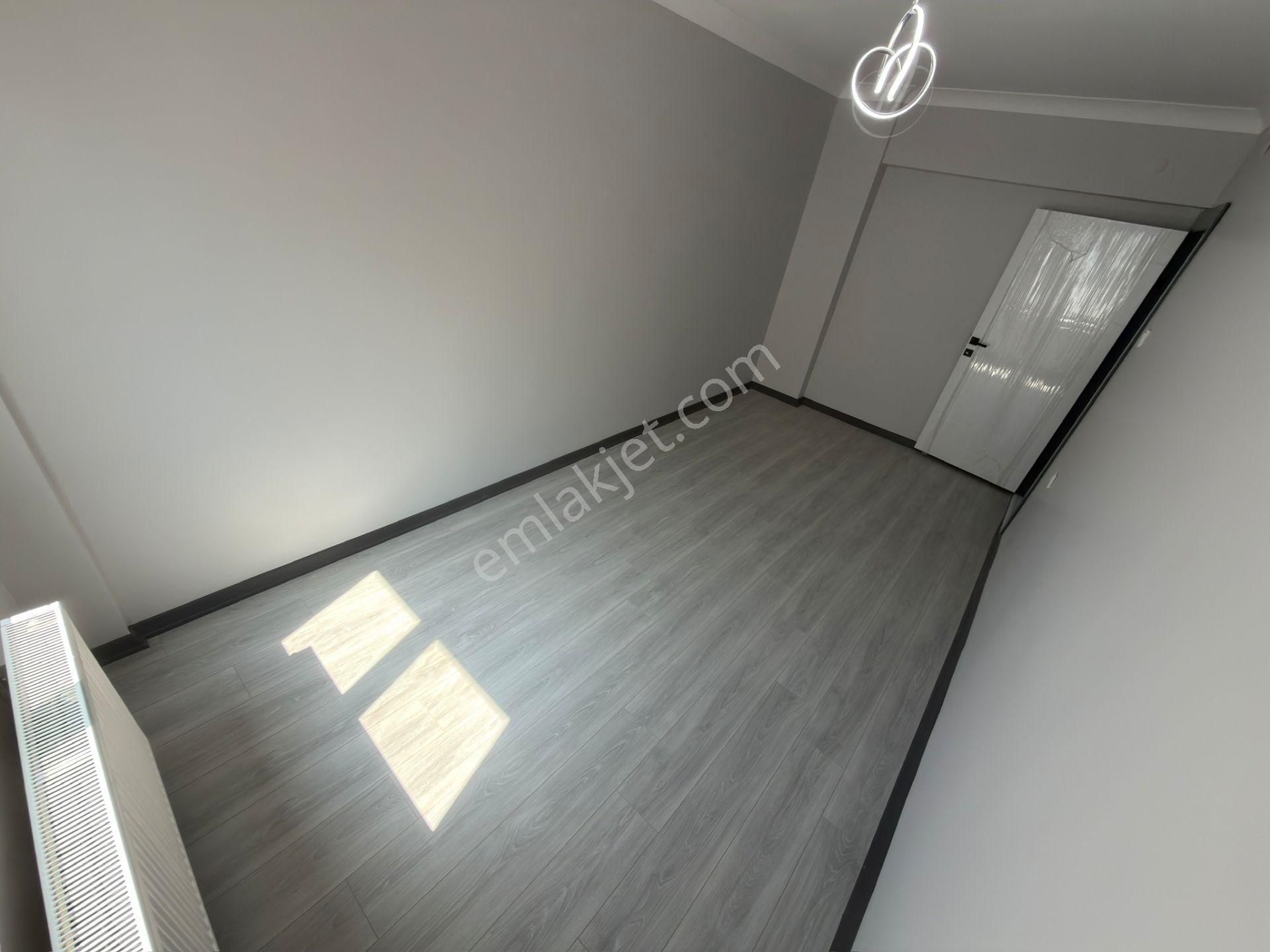 Sincan İstasyon Mah Kredi Limitsiz Katta 3+1 — fotoğraf 21
