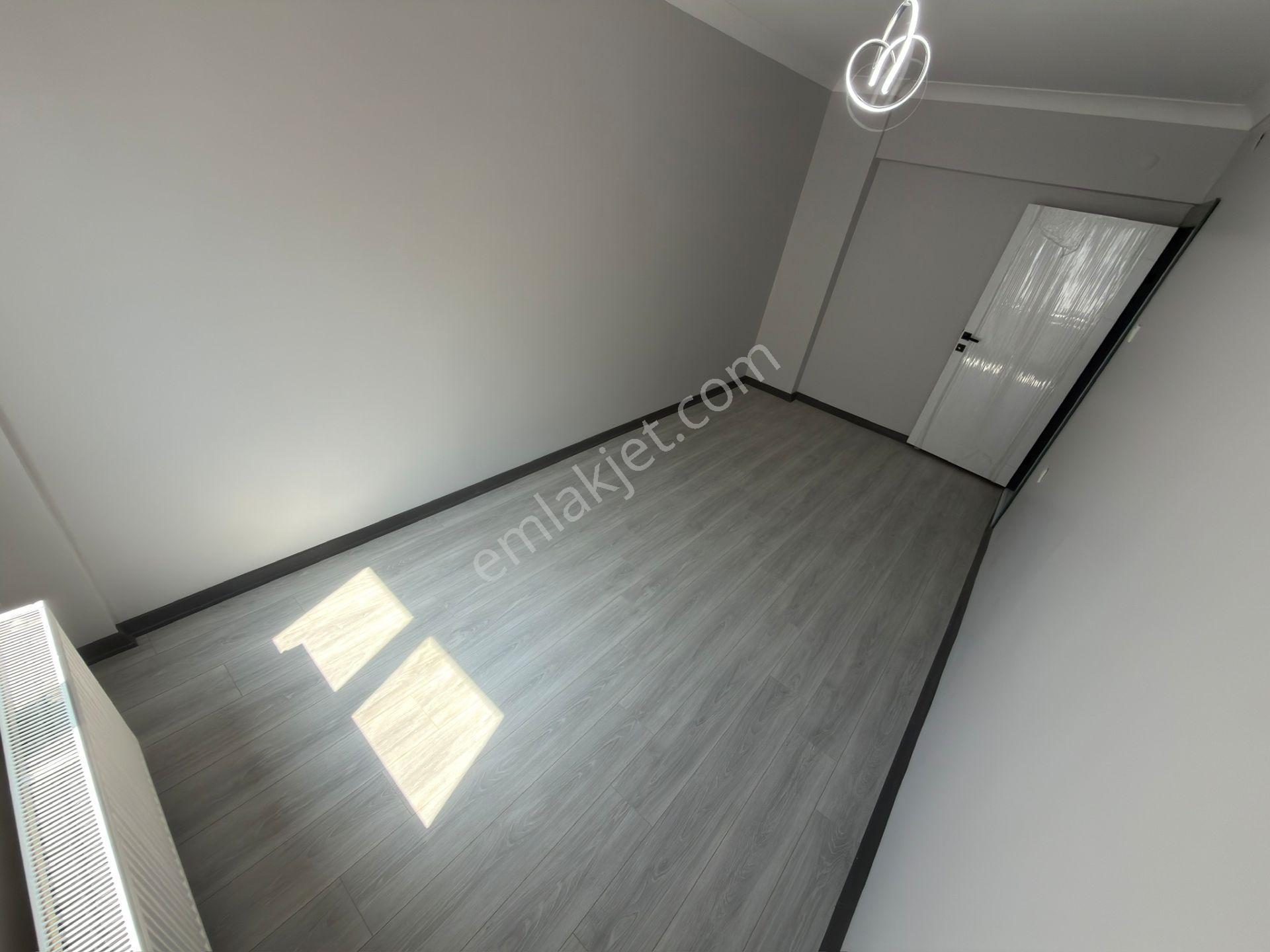 Sincan İstasyon Mah Kredi Limitsiz Katta 3+1 — fotoğraf 22