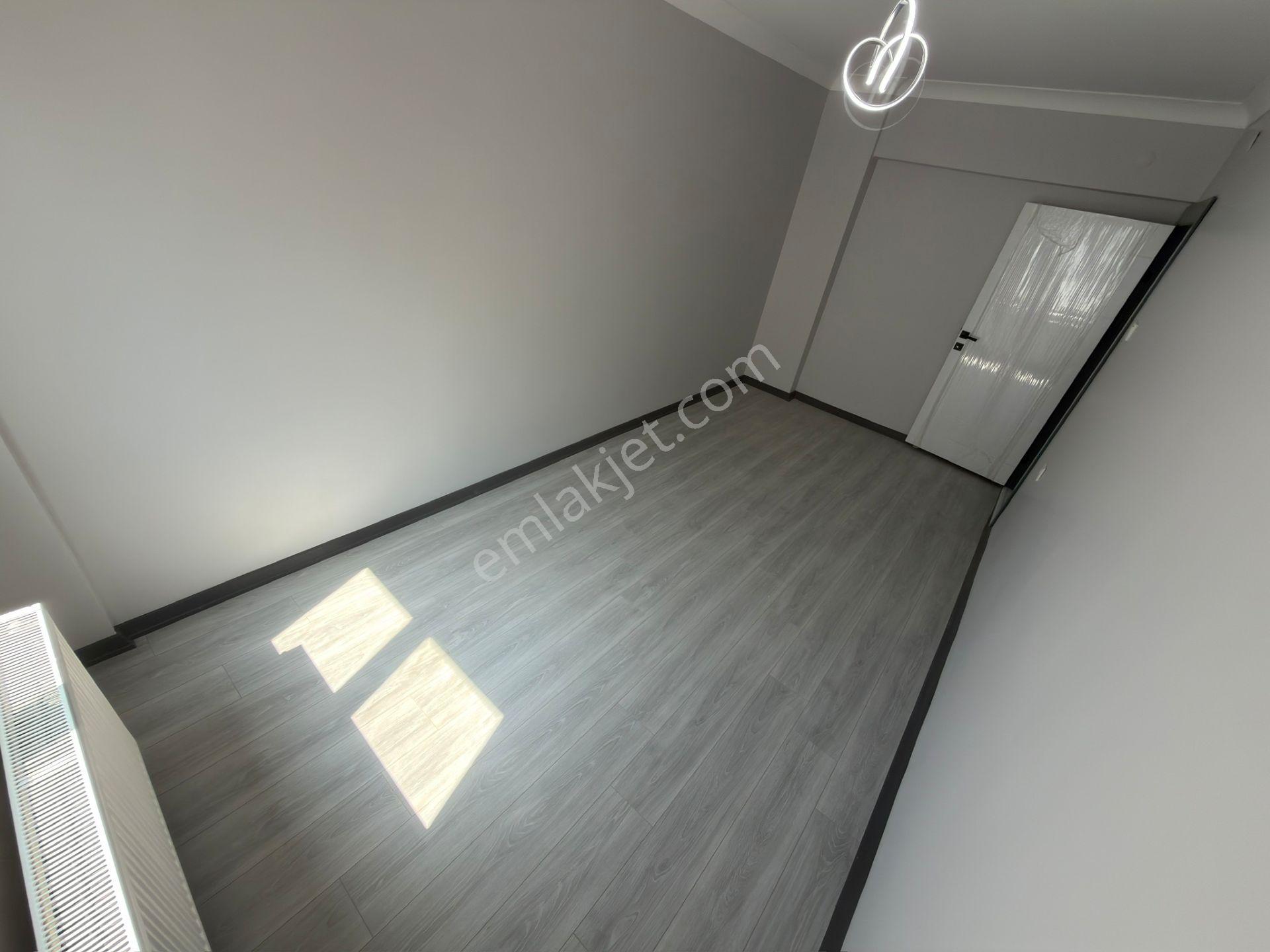 Sincan İstasyon Mah Kredi Limitsiz Katta 3+1 — fotoğraf 23