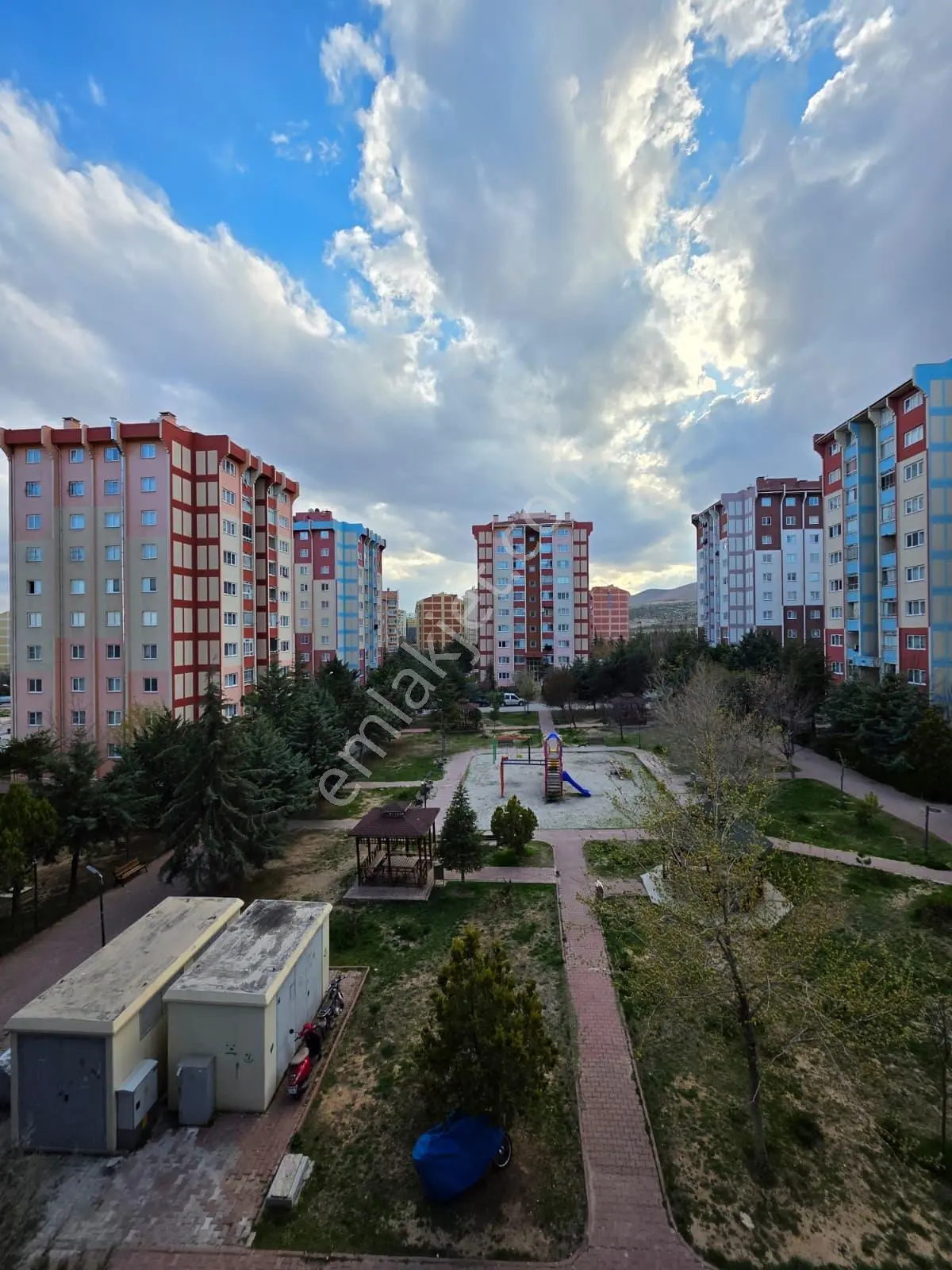 Yüksel Şahin'den Beyhekim Toki'de Ara Kat Asansörlü 2+1 Daire — fotoğraf 41