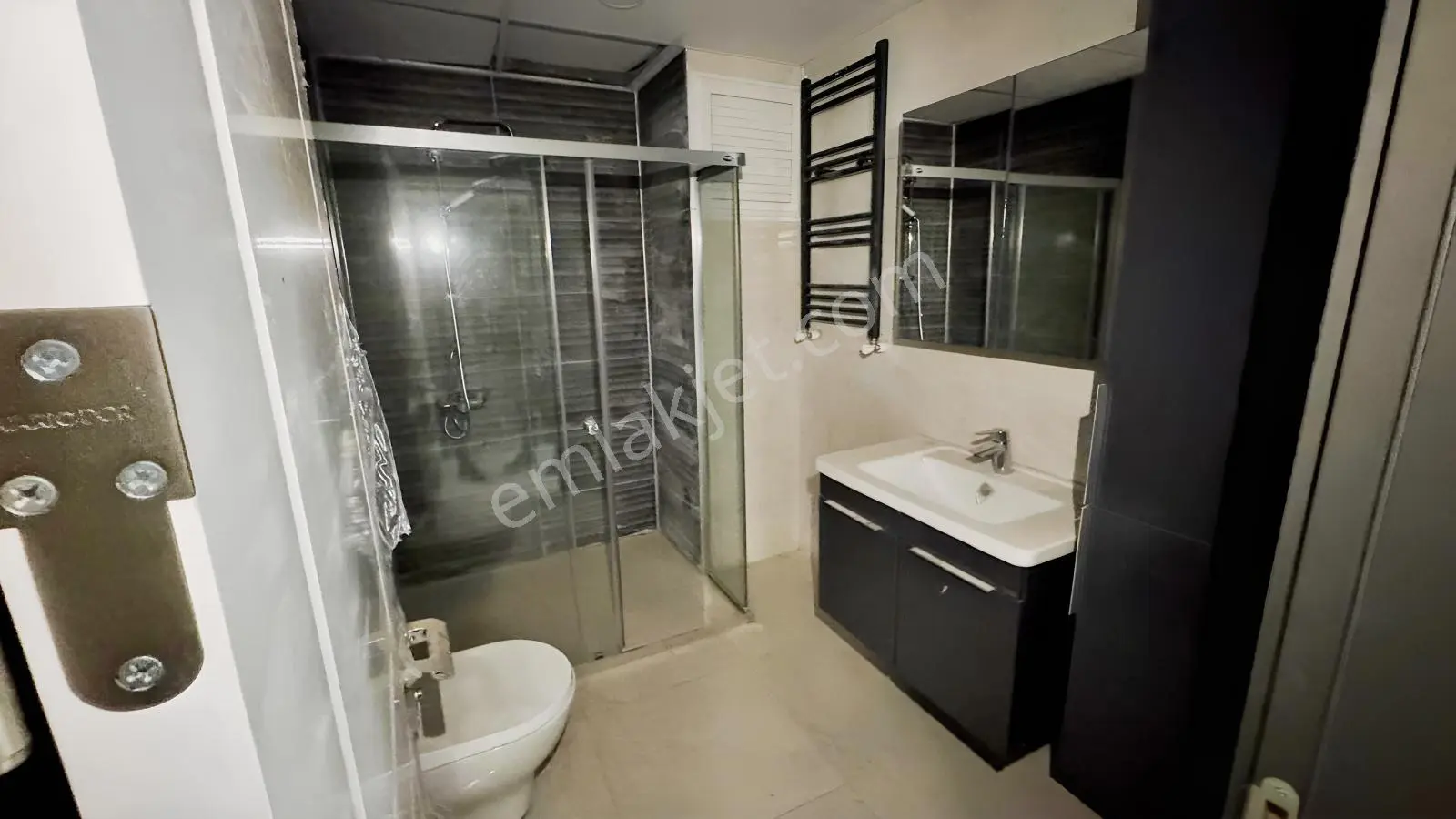 Vıp Gym.den Alaçam Yenicami Mah.de 130m2, 3+1 Satılık Daire 1 — fotoğraf 18