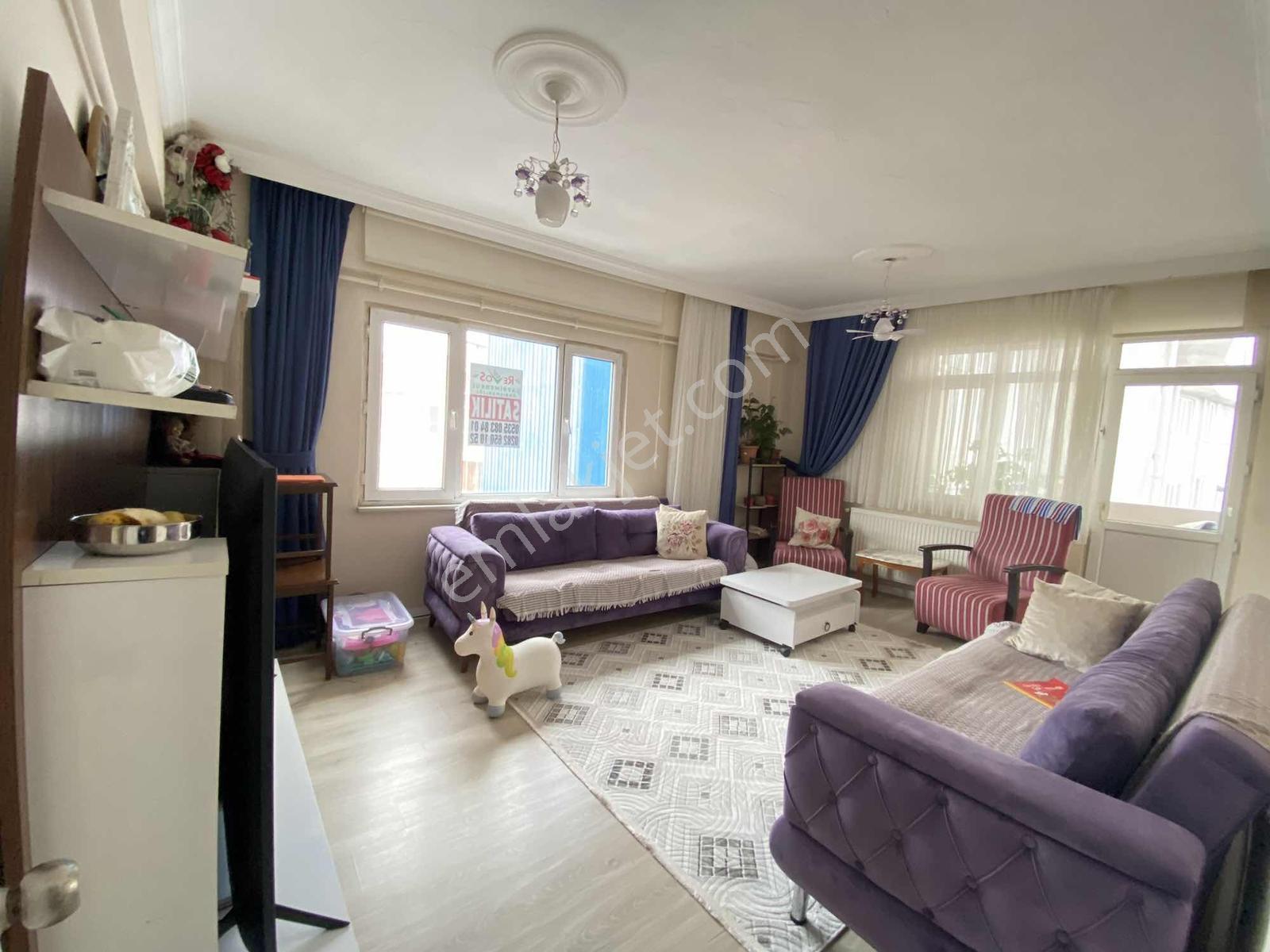 Reşadiye Mahallesinde Asansörlü 3+1 Satılık Daire — fotoğraf 2