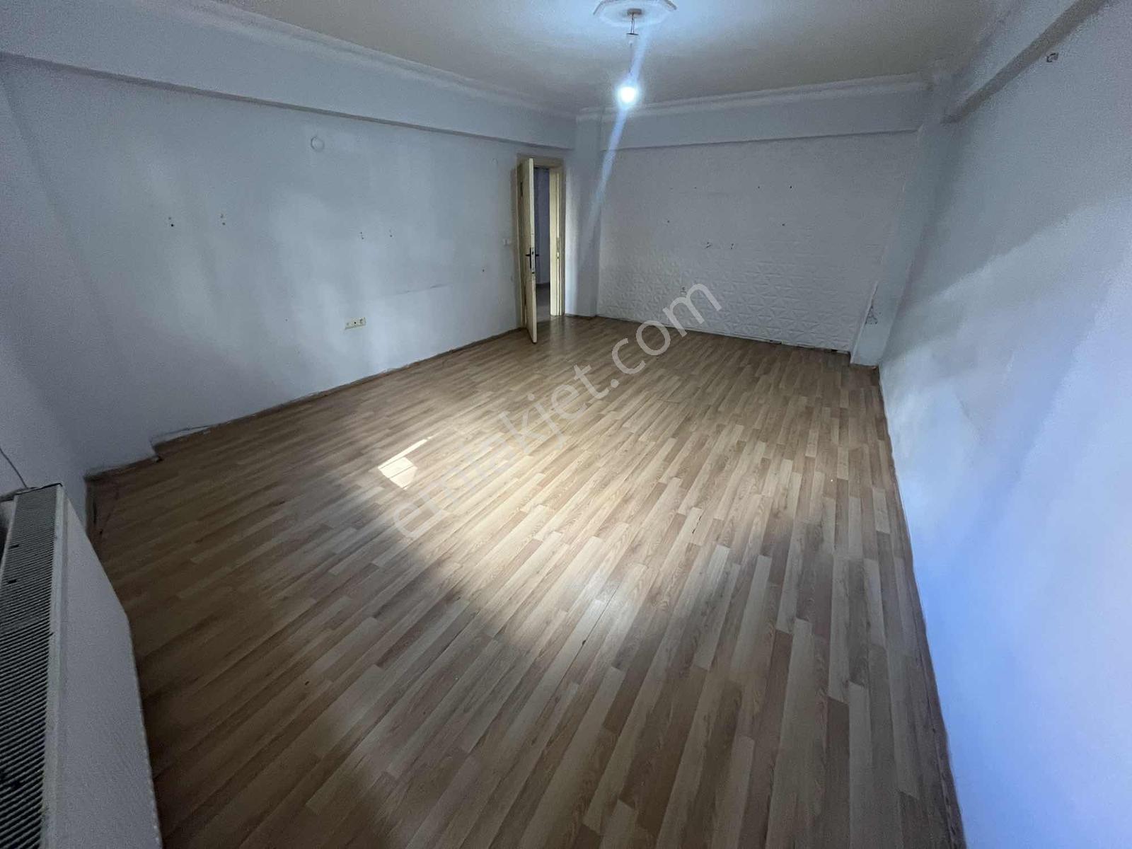 Türkmen Emlak'tan Satılık 2+1 Masrafsız Giriş Altı Daire — fotoğraf 6