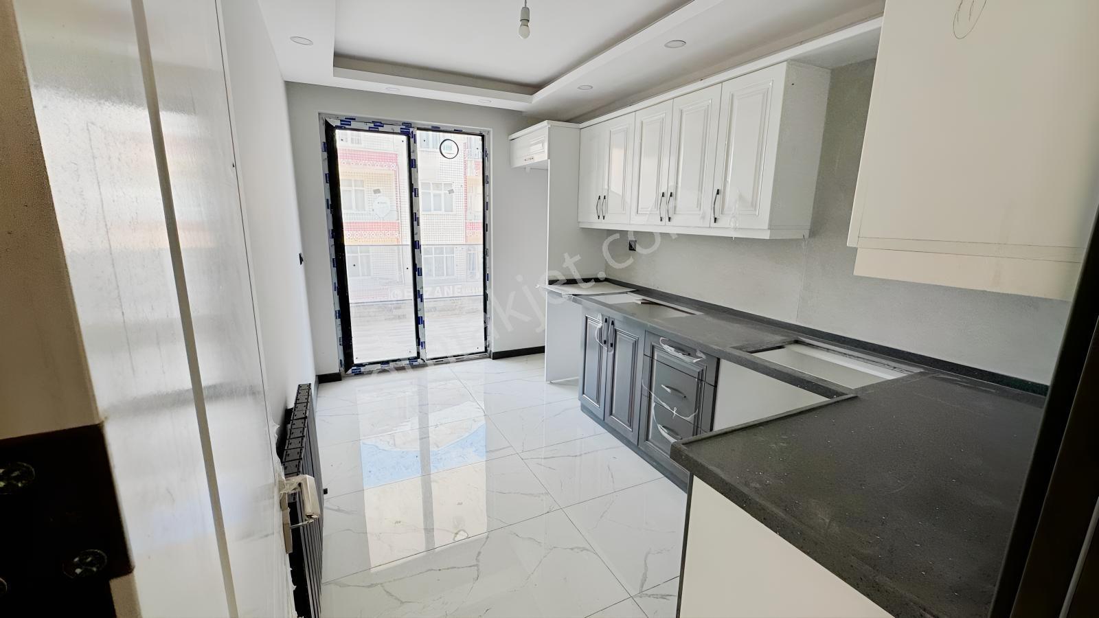 Vıp Gym.den Alaçam Yenicami Mah.de 130m2, 3+1 Satılık Daire 4 — fotoğraf 3