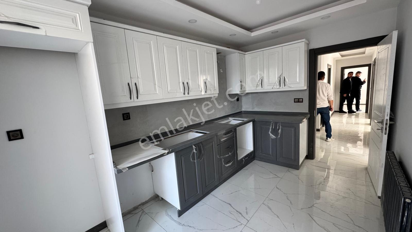 Vıp Gym.den Alaçam Yenicami Mah.de 130m2, 3+1 Satılık Daire 4 — fotoğraf 4
