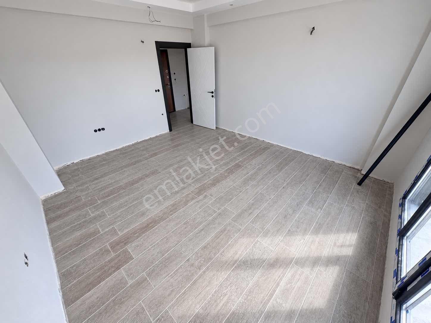 Çankaya'dan Bademalanında 1+1 Geniş Balkon Kapalı Mutfak Daire — fotoğraf 8