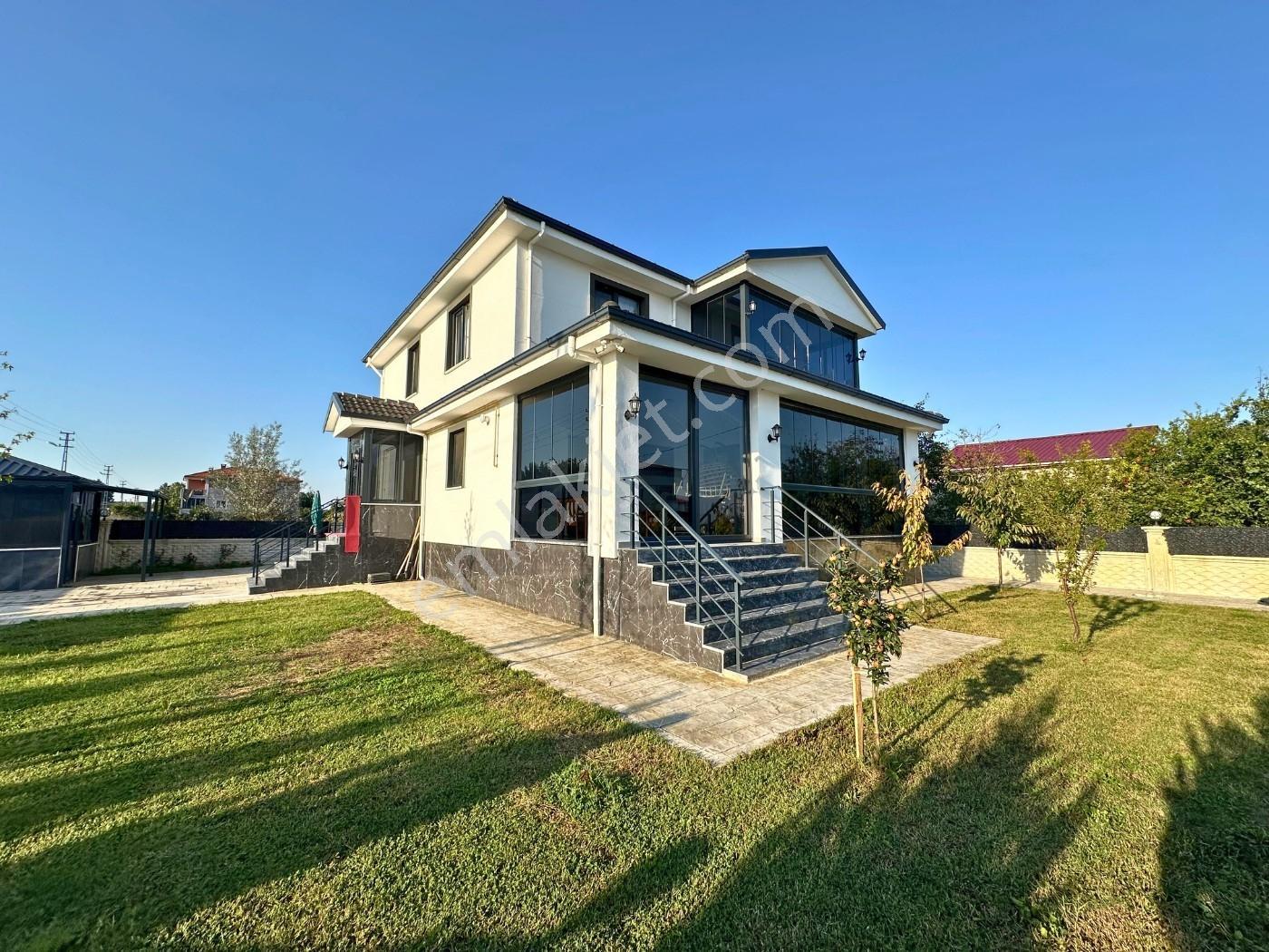 Samsun 19 Mayıs Dereköyde Satılık 4+1 Villa — fotoğraf 2