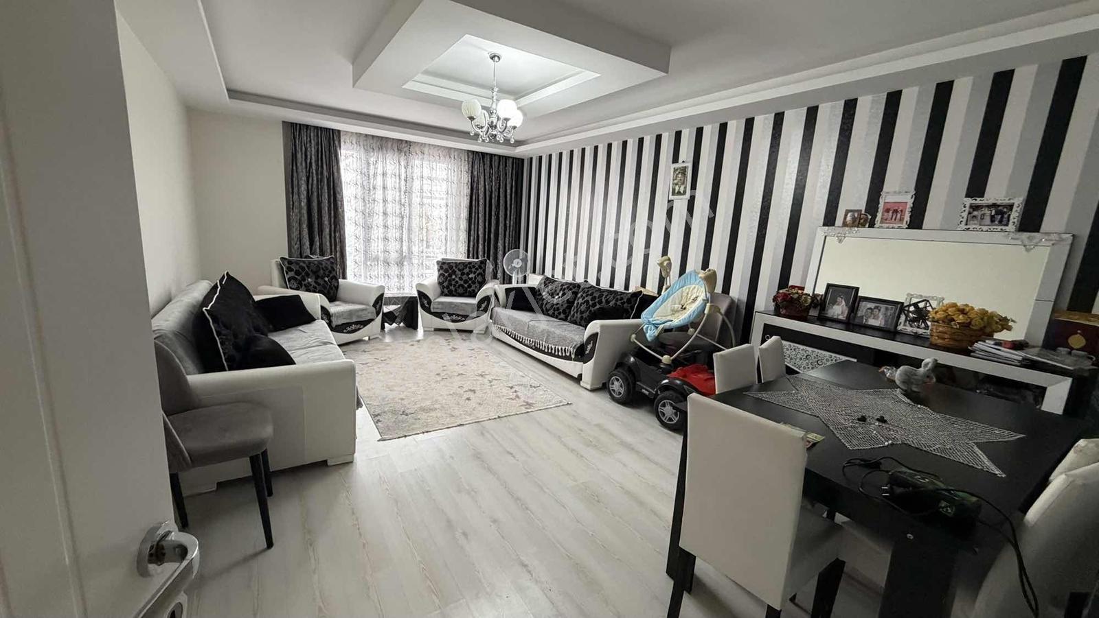 Emin Emlak Bor Fatih Mah Site İçi 4+1 190 M2 Full Yapılı Daire