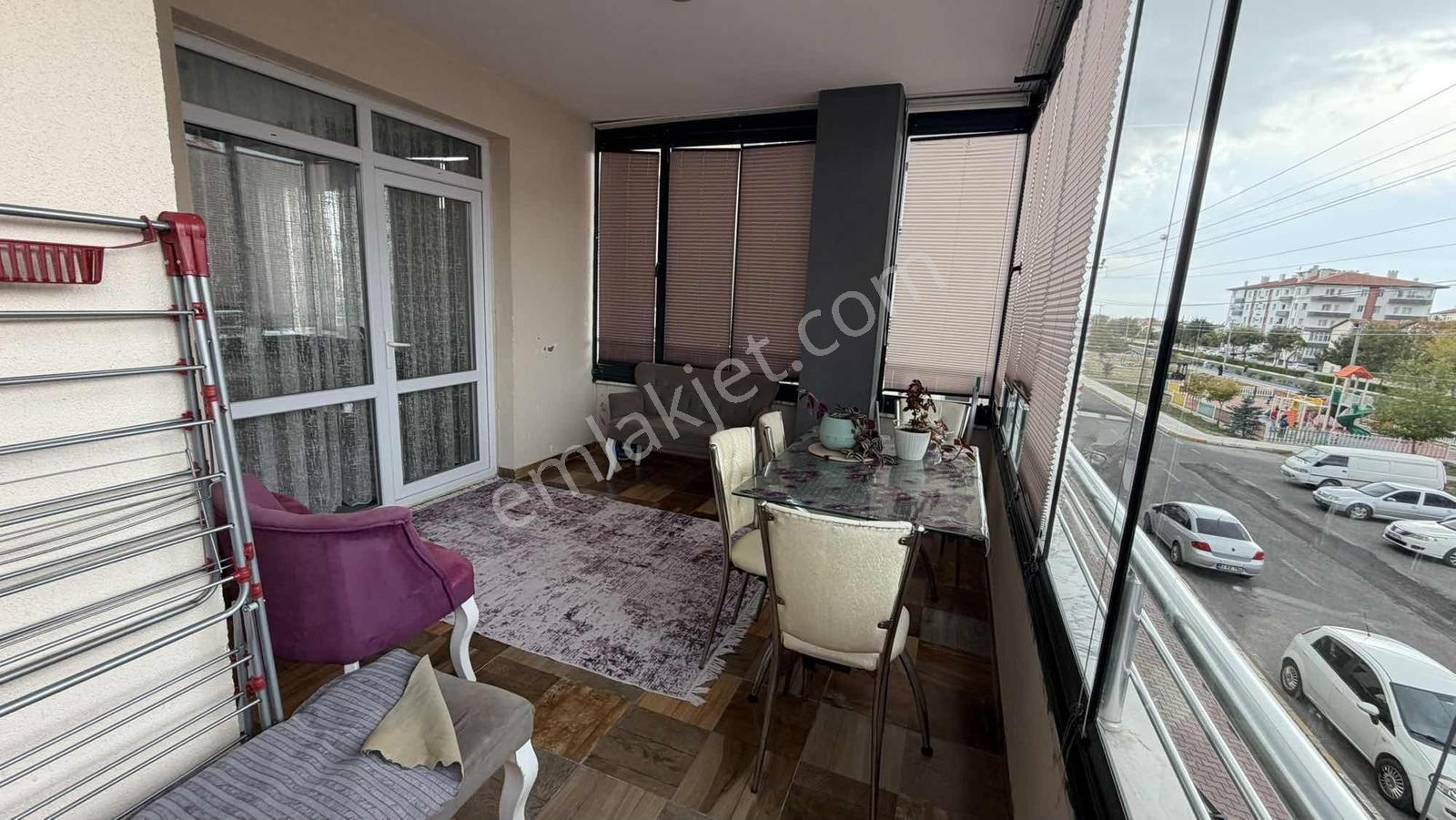Emin Emlak Bor Fatih Mah Site İçi 4+1 190 M2 Full Yapılı Daire — fotoğraf 13