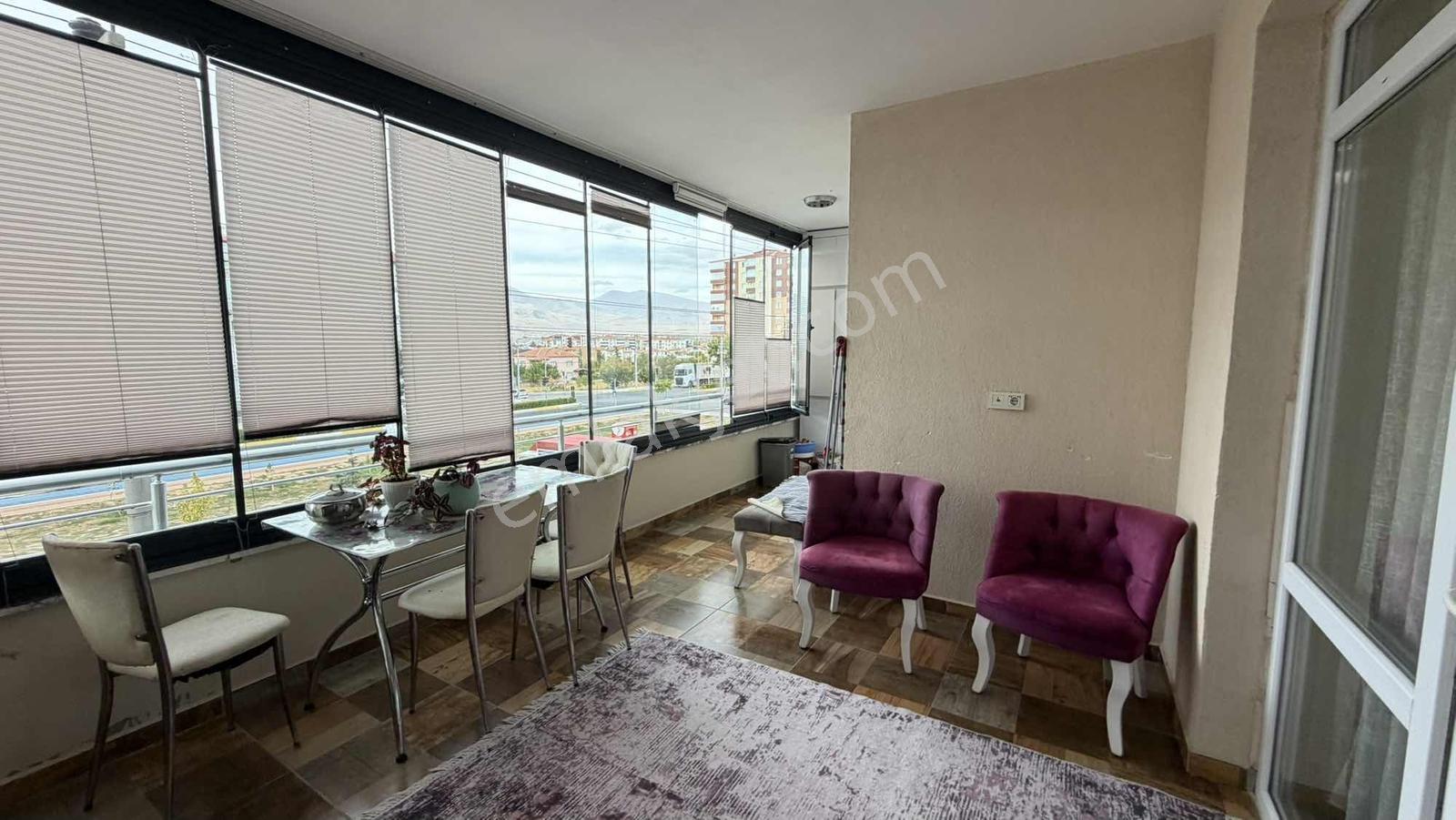 Emin Emlak Bor Fatih Mah Site İçi 4+1 190 M2 Full Yapılı Daire — fotoğraf 24