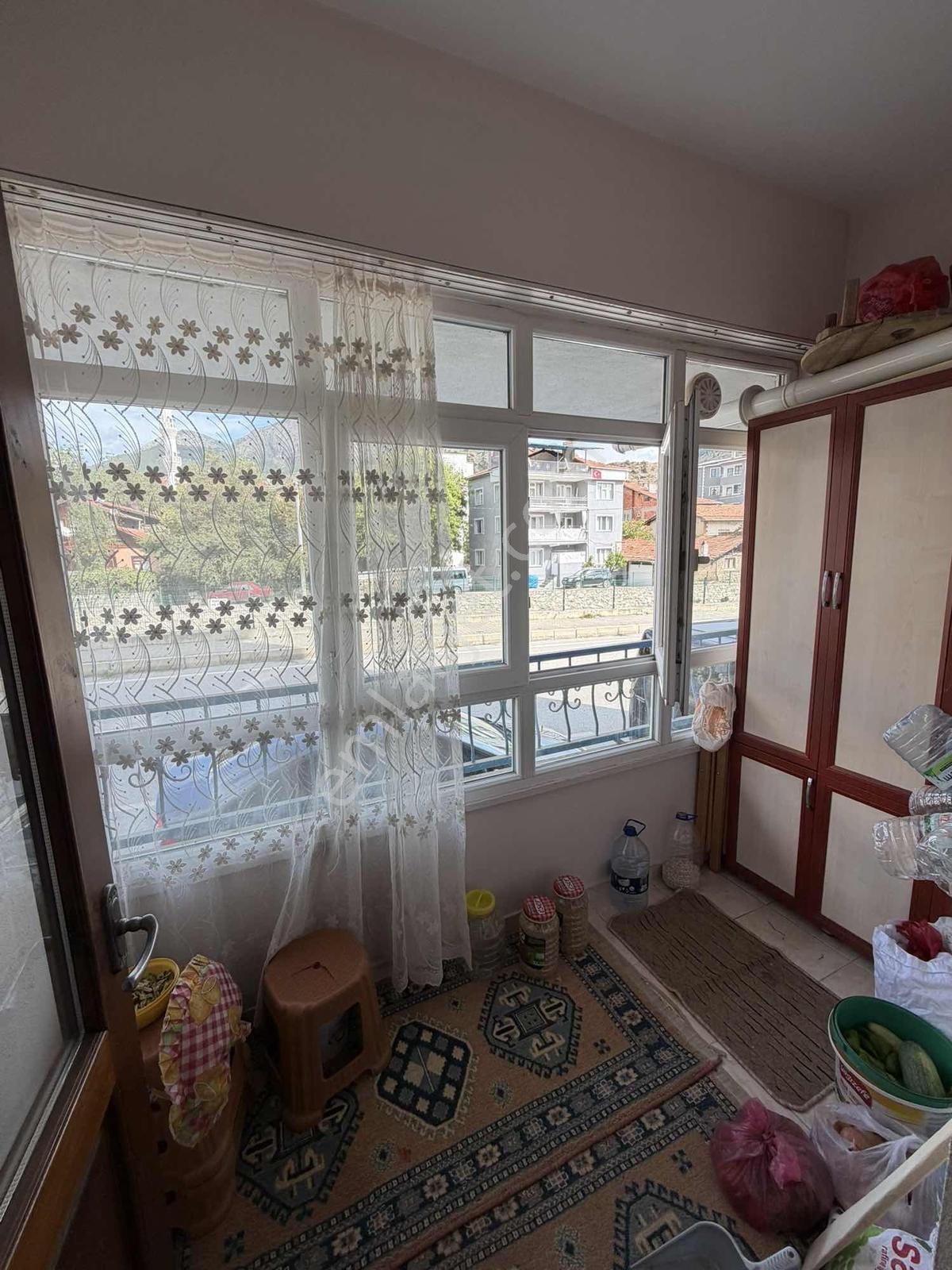 İskilip Çayboyunda Satılık Daire — fotoğraf 4