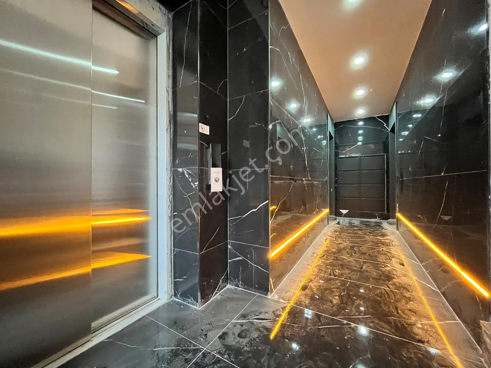 3+1 140m2 Ultra Lüks Ara Katta Asansörlü Daire! — fotoğraf 9