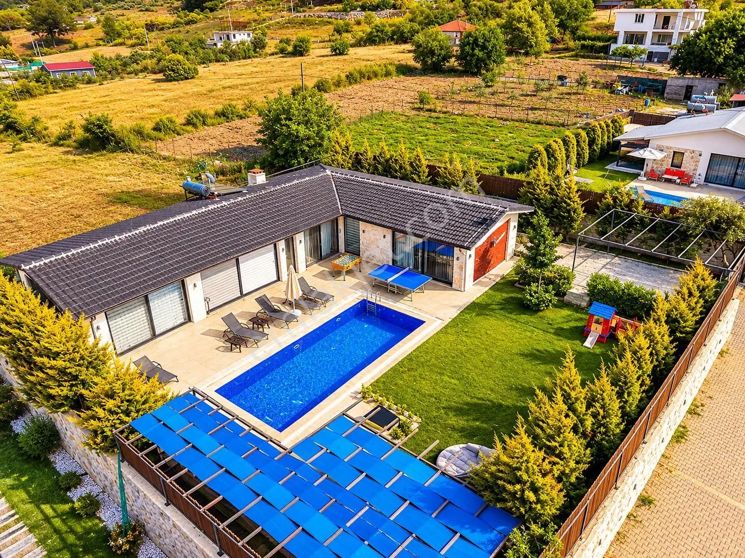 Kaş Sarıbelen'De Satılık Bir Villa Fiyatına İki Villa
