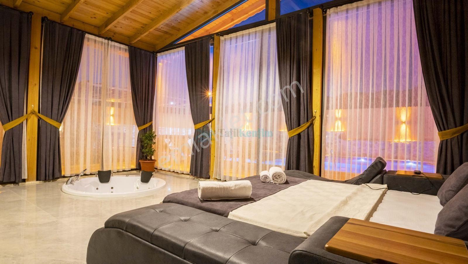 Kaş Sarıbelen'de Satılık Bir Villa Fiyatına İki Villa — fotoğraf 21