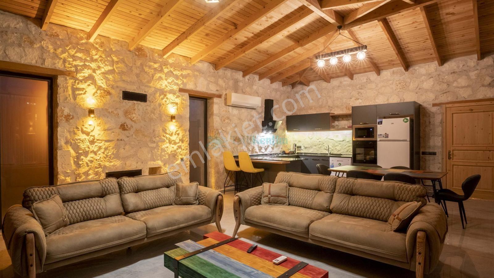 Kaş Sarıbelen'de Satılık Bir Villa Fiyatına İki Villa — fotoğraf 31