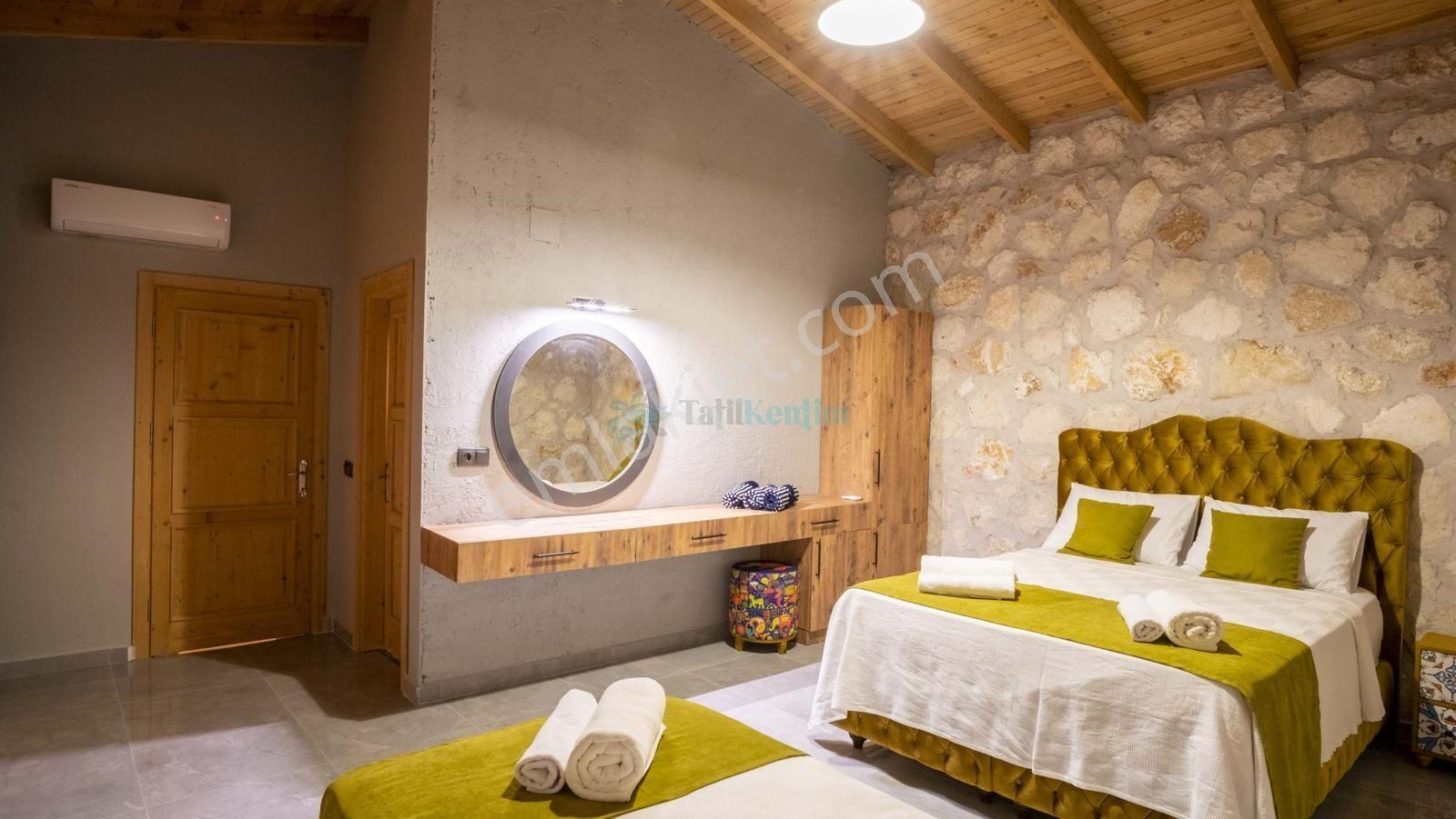 Kaş Sarıbelen'de Satılık Bir Villa Fiyatına İki Villa — fotoğraf 34