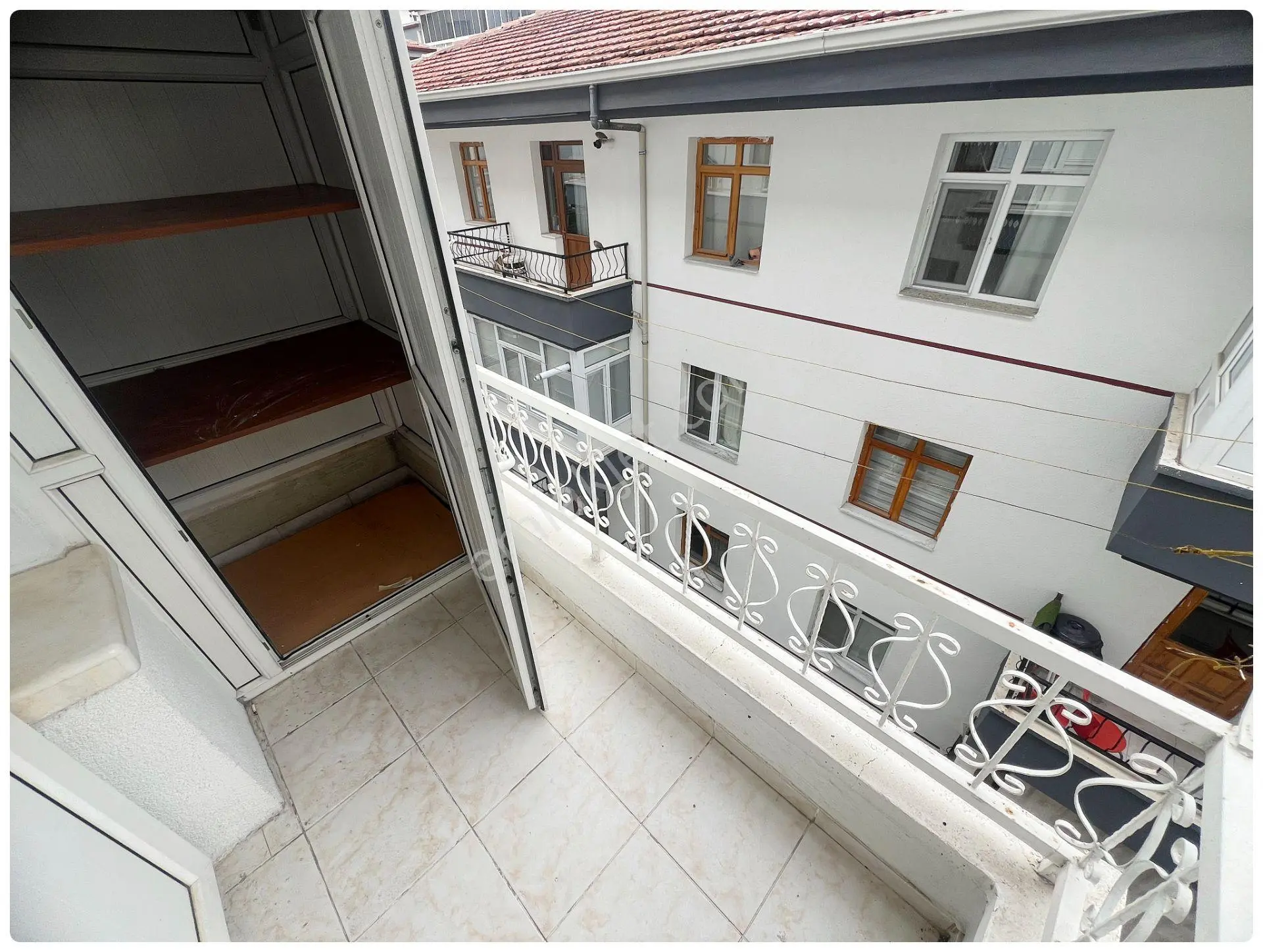 Şehit Kubilay Değirmendere Özlem Selim Cad 50 Metre 3+1 Satlık — fotoğraf 7