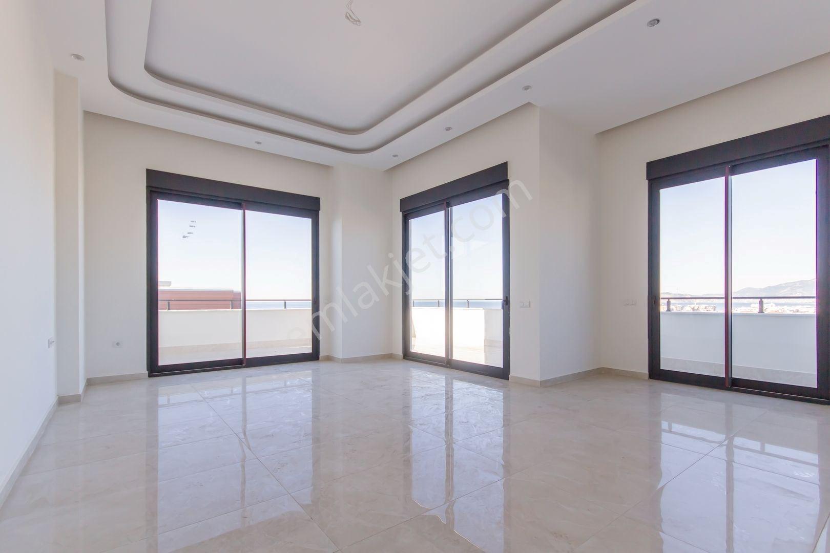 Alanya Mahmutlar'da Ultra Lüx Kompleks 4+1 Penthouse Ful Deniz Manzaralı — fotoğraf 12