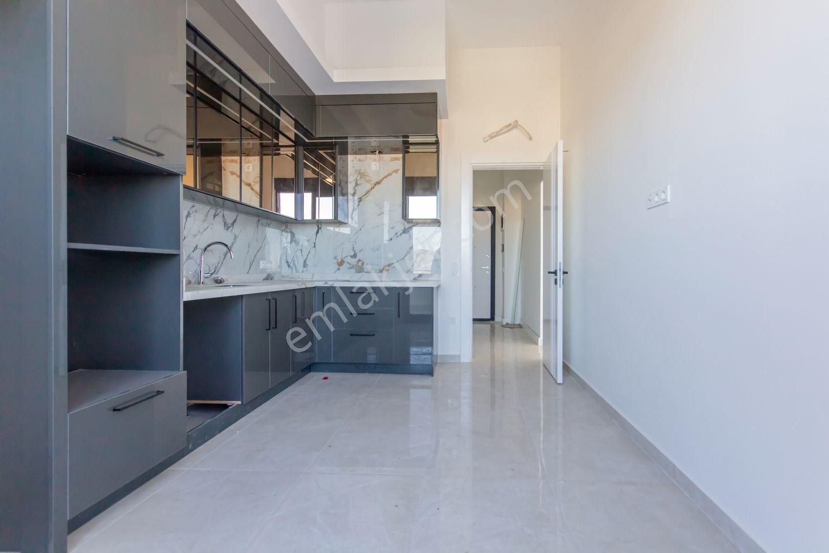 Alanya Mahmutlar'da Ultra Lüx Kompleks 4+1 Penthouse Ful Deniz Manzaralı — fotoğraf 16