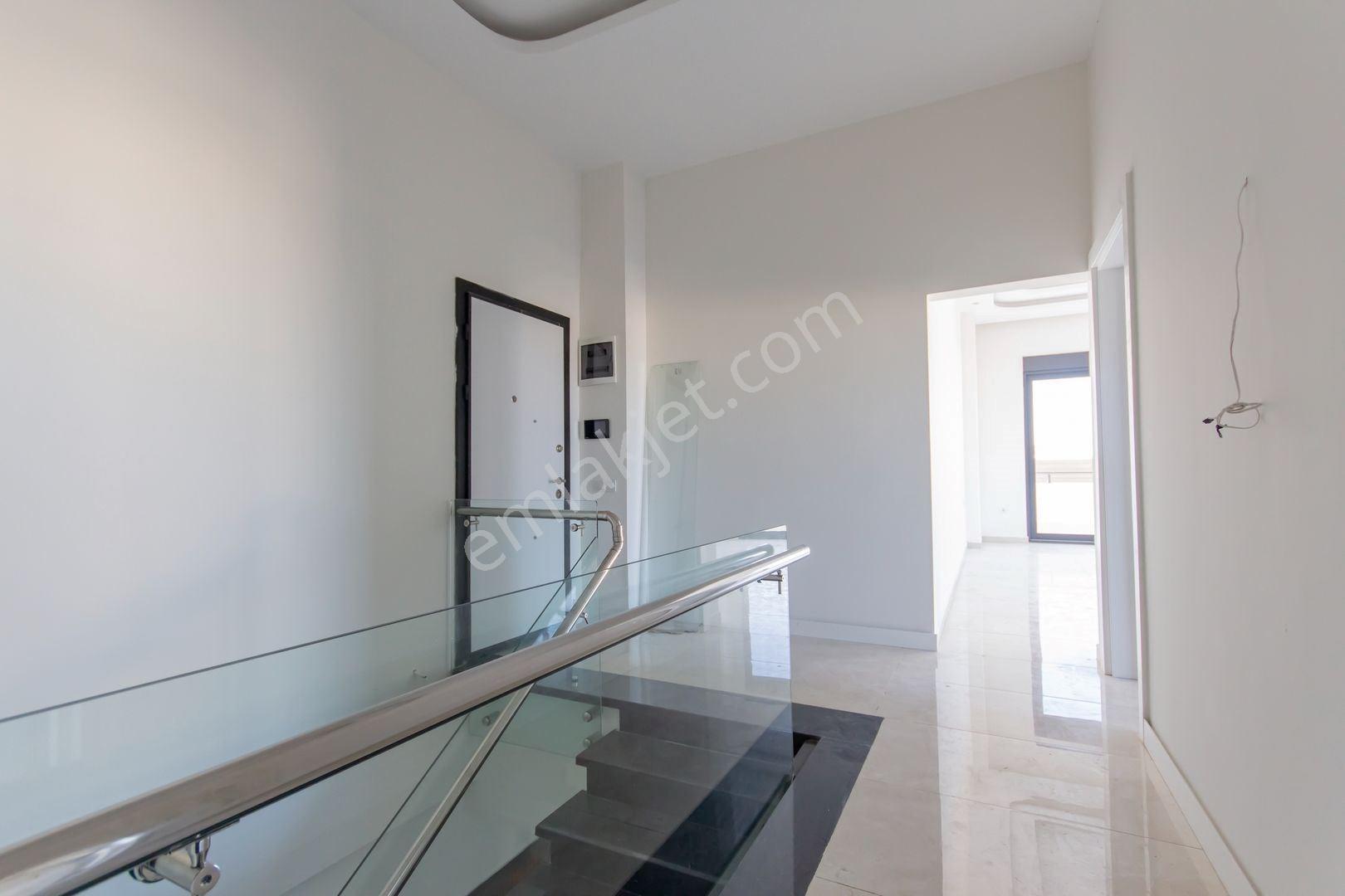 Alanya Mahmutlar'da Ultra Lüx Kompleks 4+1 Penthouse Ful Deniz Manzaralı — fotoğraf 23