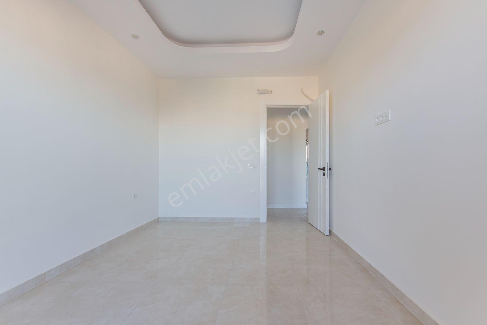 Alanya Mahmutlar'da Ultra Lüx Kompleks 4+1 Penthouse Ful Deniz Manzaralı — fotoğraf 30