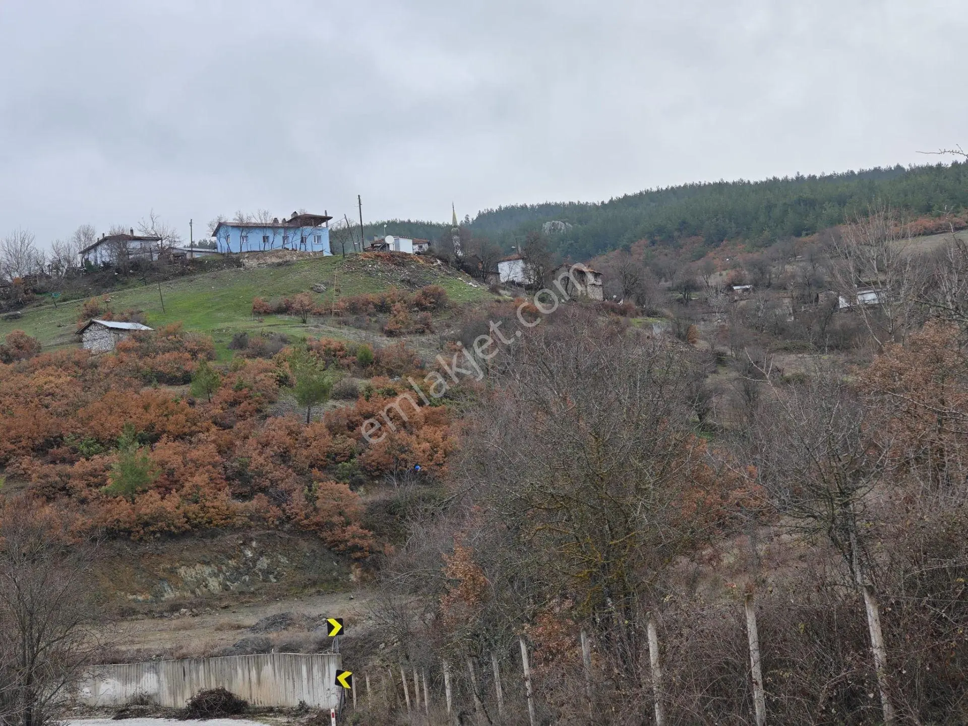 Dursunbey-Kuzköy'De Yol Üstü Satılık 12,5 Dönüm Tarla