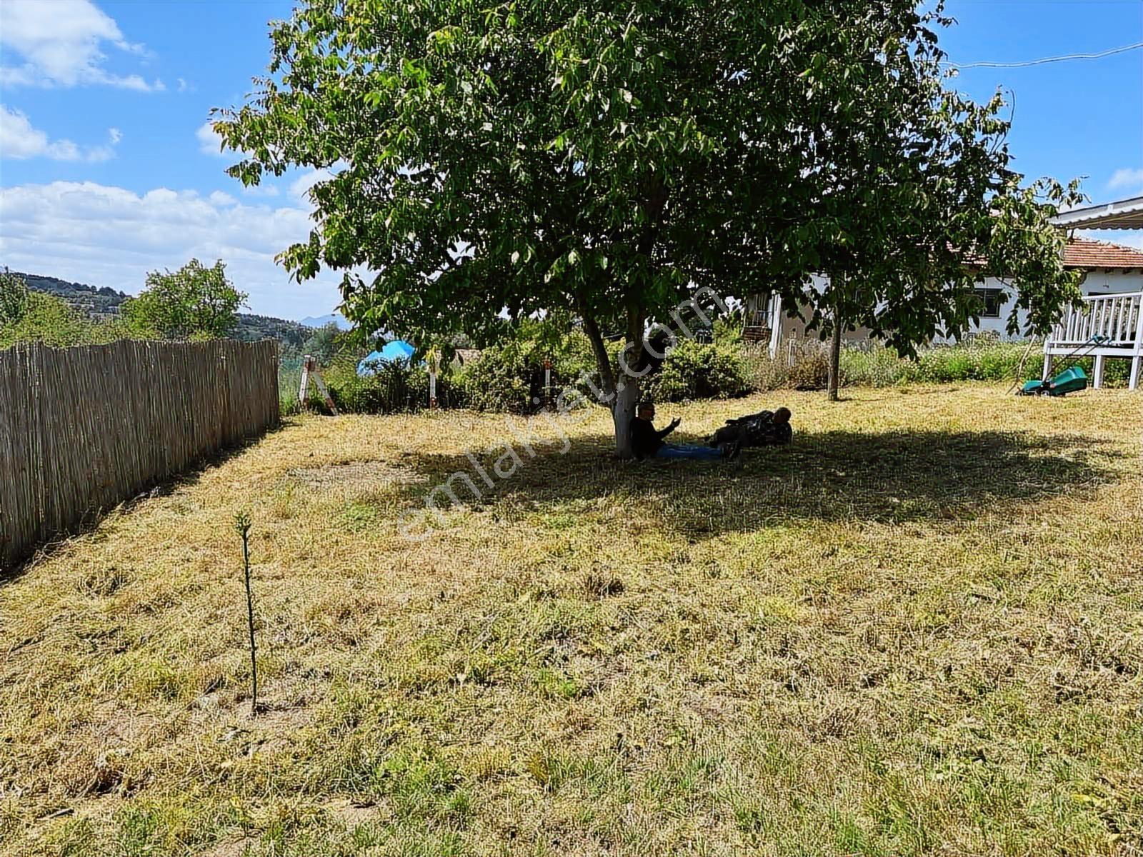 Bilecik Yenipazarda %40 İmarlı - 423 M² Arsa İçinde Ahşap Ev — fotoğraf 7
