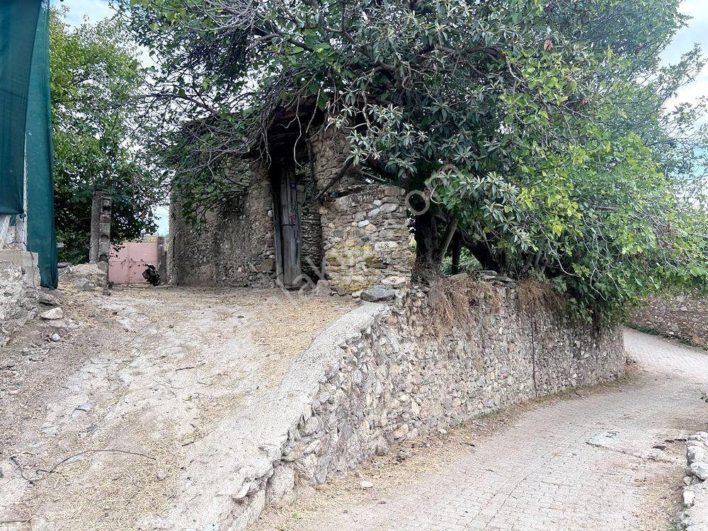 Hb'den Satılık Kargir Ev, Musluca Mh.'de 482m² Yolu Açık Arsa — fotoğraf 7