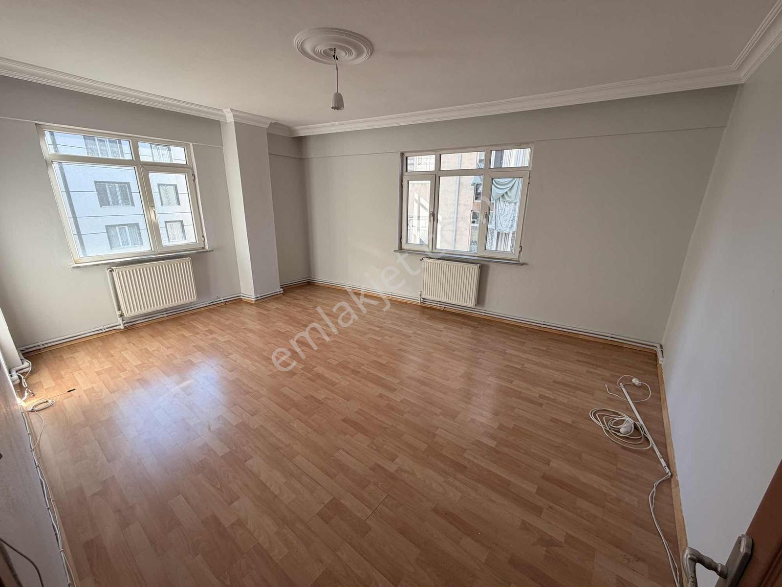 Dream Life | Reşadiye Mah. Arakat Masrafsız 3+1 Ayrı Wc'Li Daire