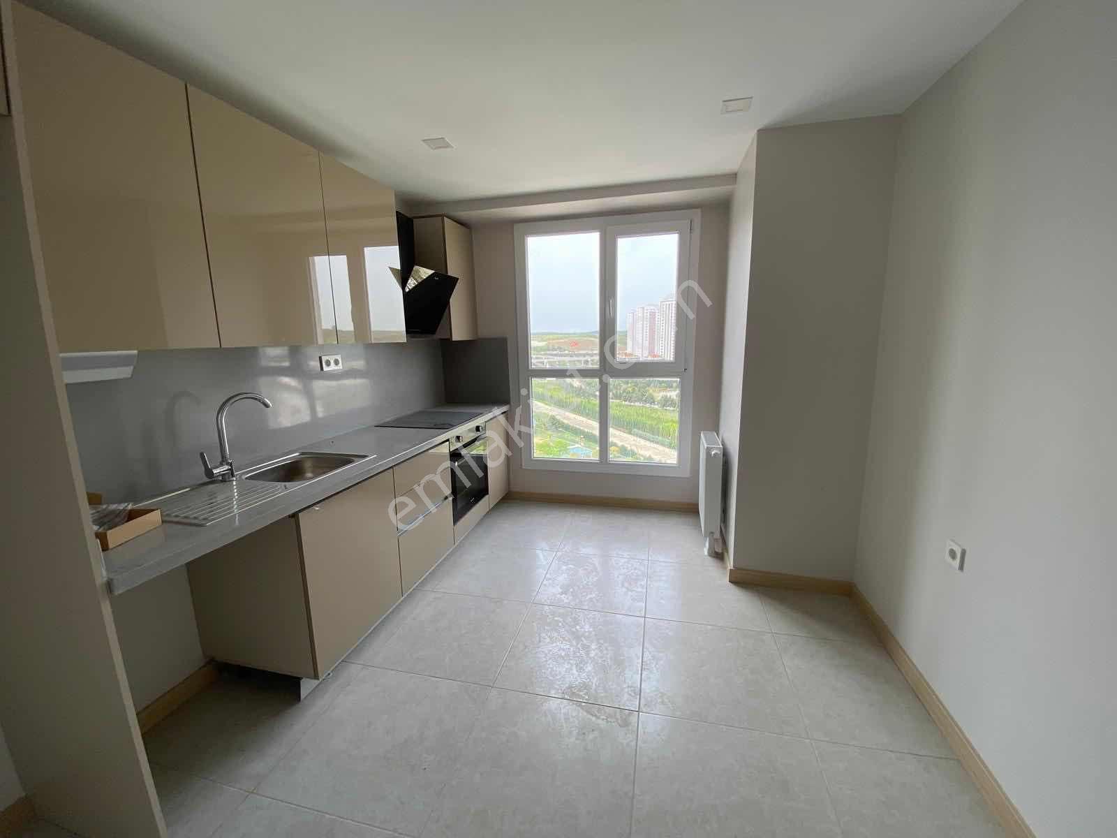 Yeni Eyüp Evleri 2+1 Satılık Boş Net 82m2 — fotoğraf 2