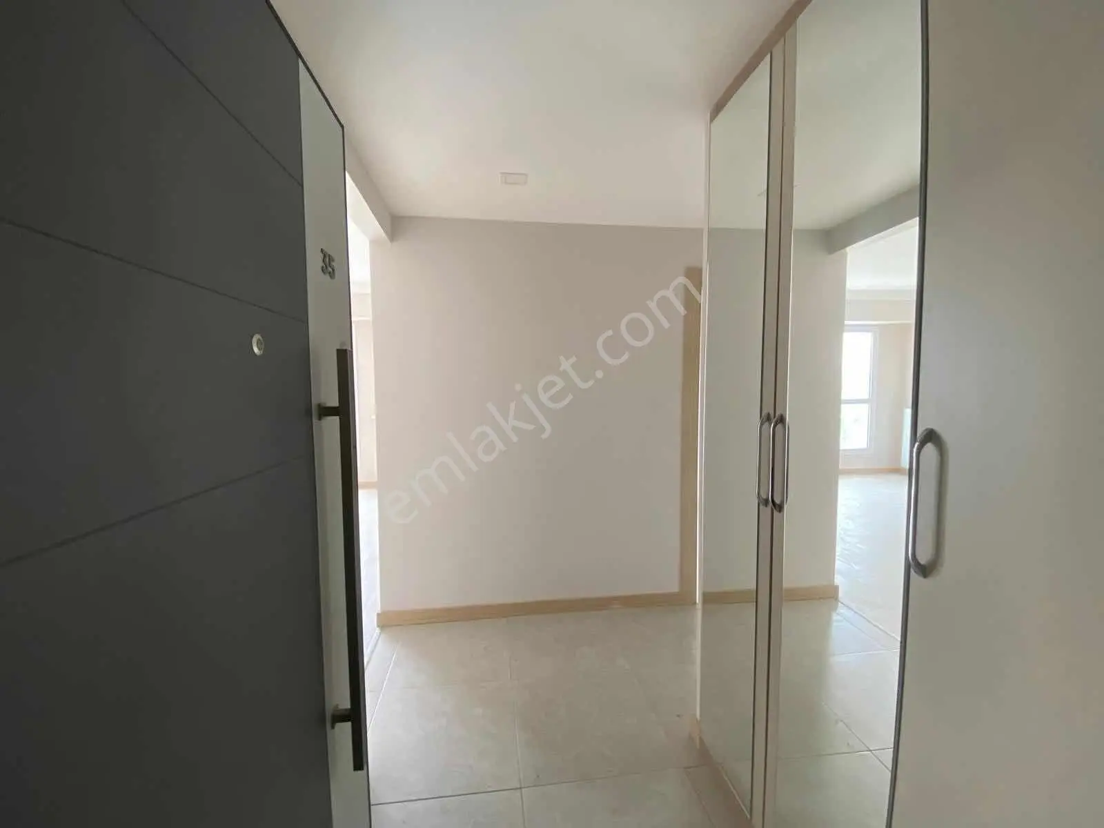Yeni Eyüp Evleri 2+1 Satılık Boş Net 82m2 — fotoğraf 12