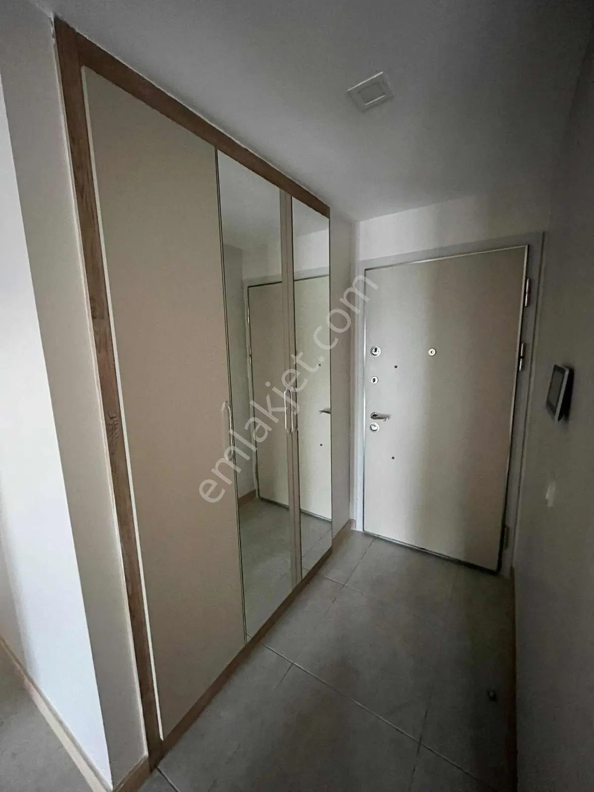 Yeni Eyüp Evleri 2+1 Satılık Boş Net 82m2 — fotoğraf 17
