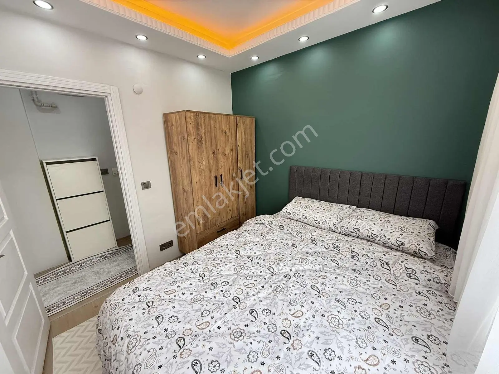 Cadde Arkası 1.kat Full Eşyalı Ferah 32 Bin Kira 1+1 İskanlı !!! — fotoğraf 15