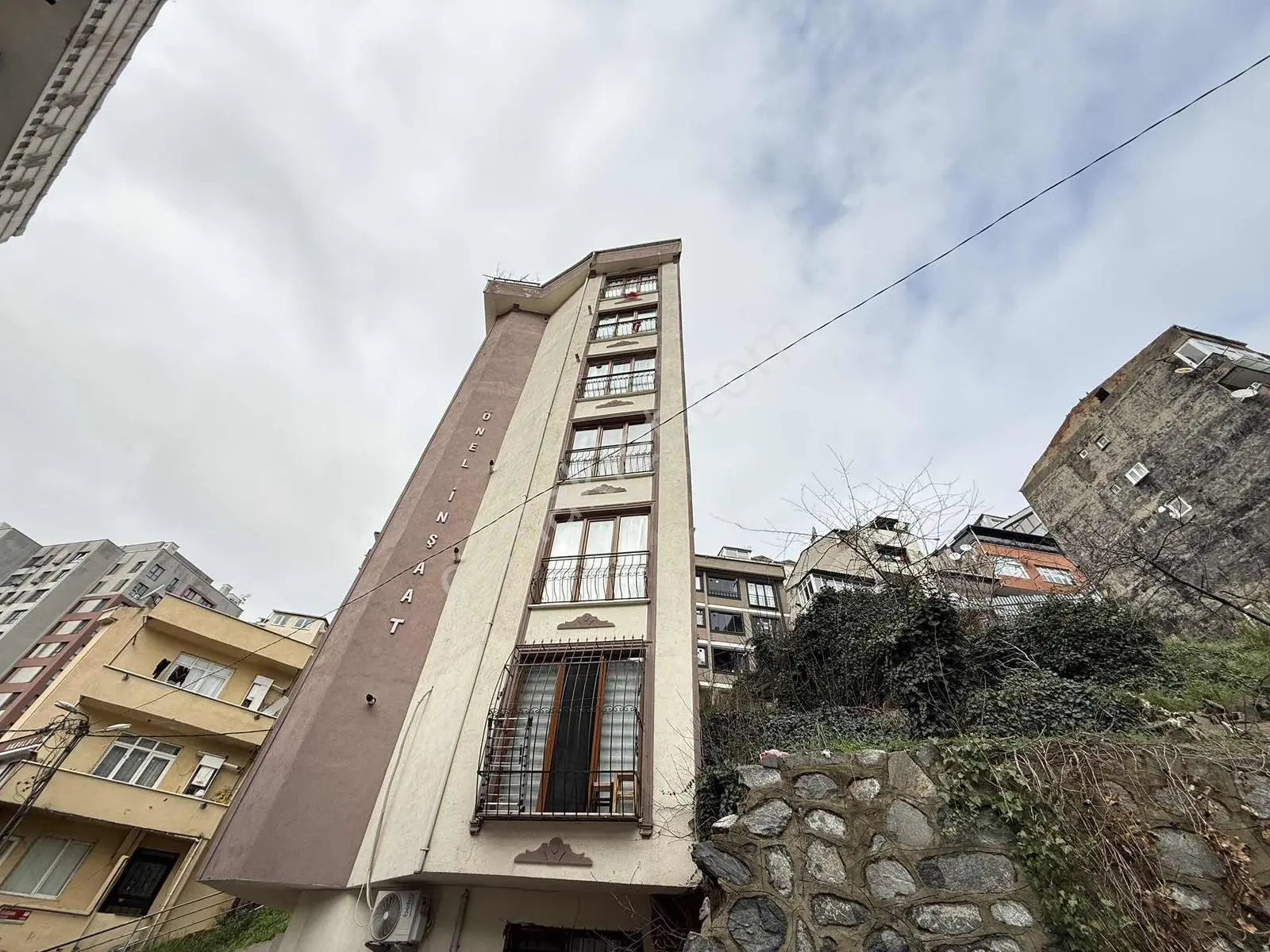 Cadde Arkası 1.kat Full Eşyalı Ferah 32 Bin Kira 1+1 İskanlı !!! — fotoğraf 30