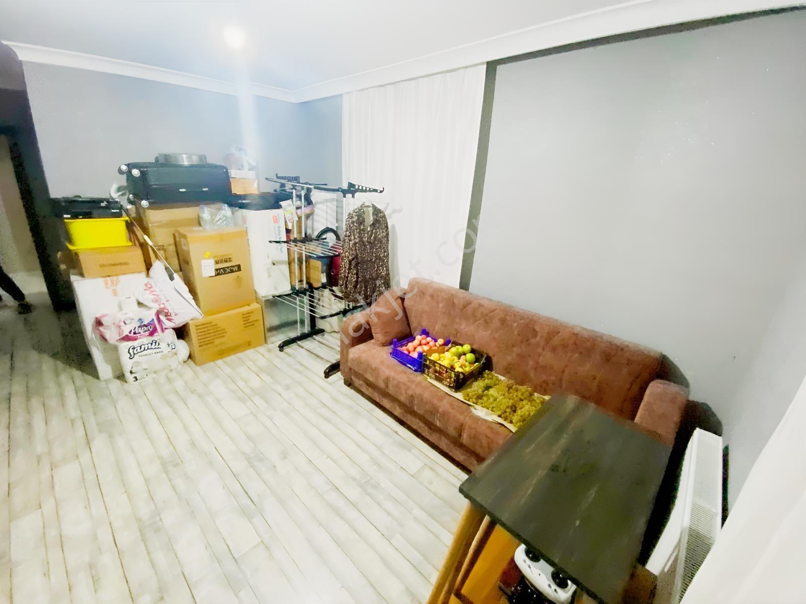 Turan'dan Selim Caddesinde Asansörlü Arakat İskanlı 3+1 Daire — fotoğraf 18