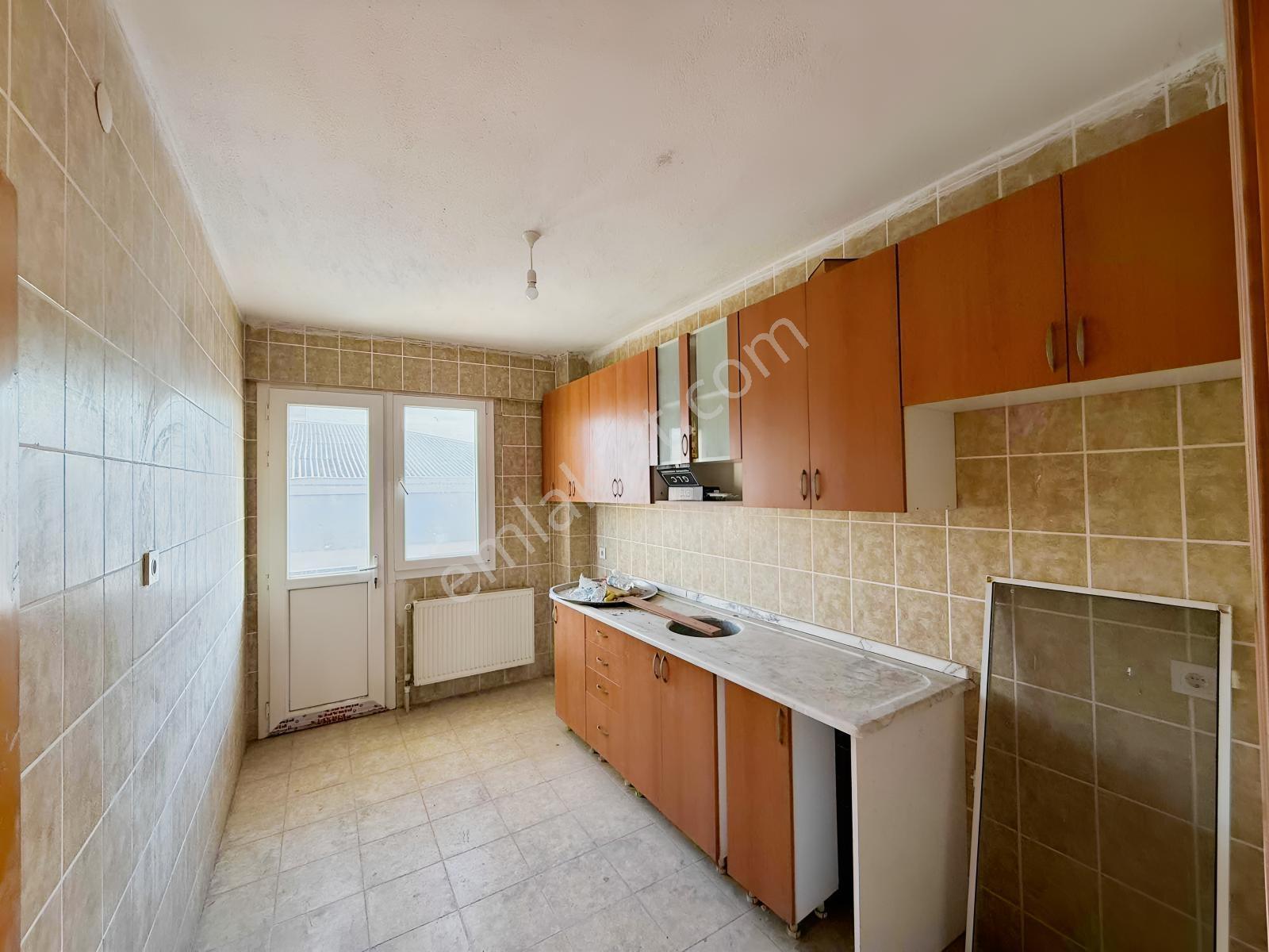 Menemen Kasımpaşa Mah Satılık 3+1 Daire — fotoğraf 7