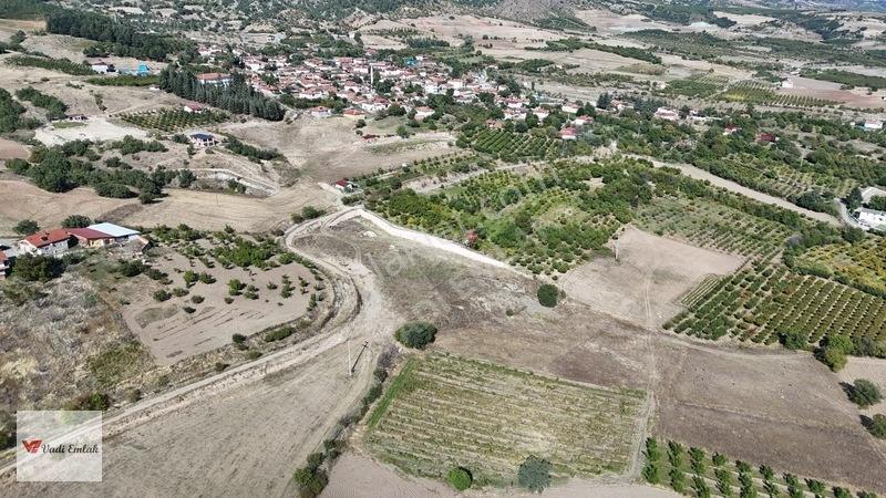 Acill Satılık Kömeç Köyünde 8.256 M² Tarla Çok Uygun Tek Tapu — fotoğraf 9